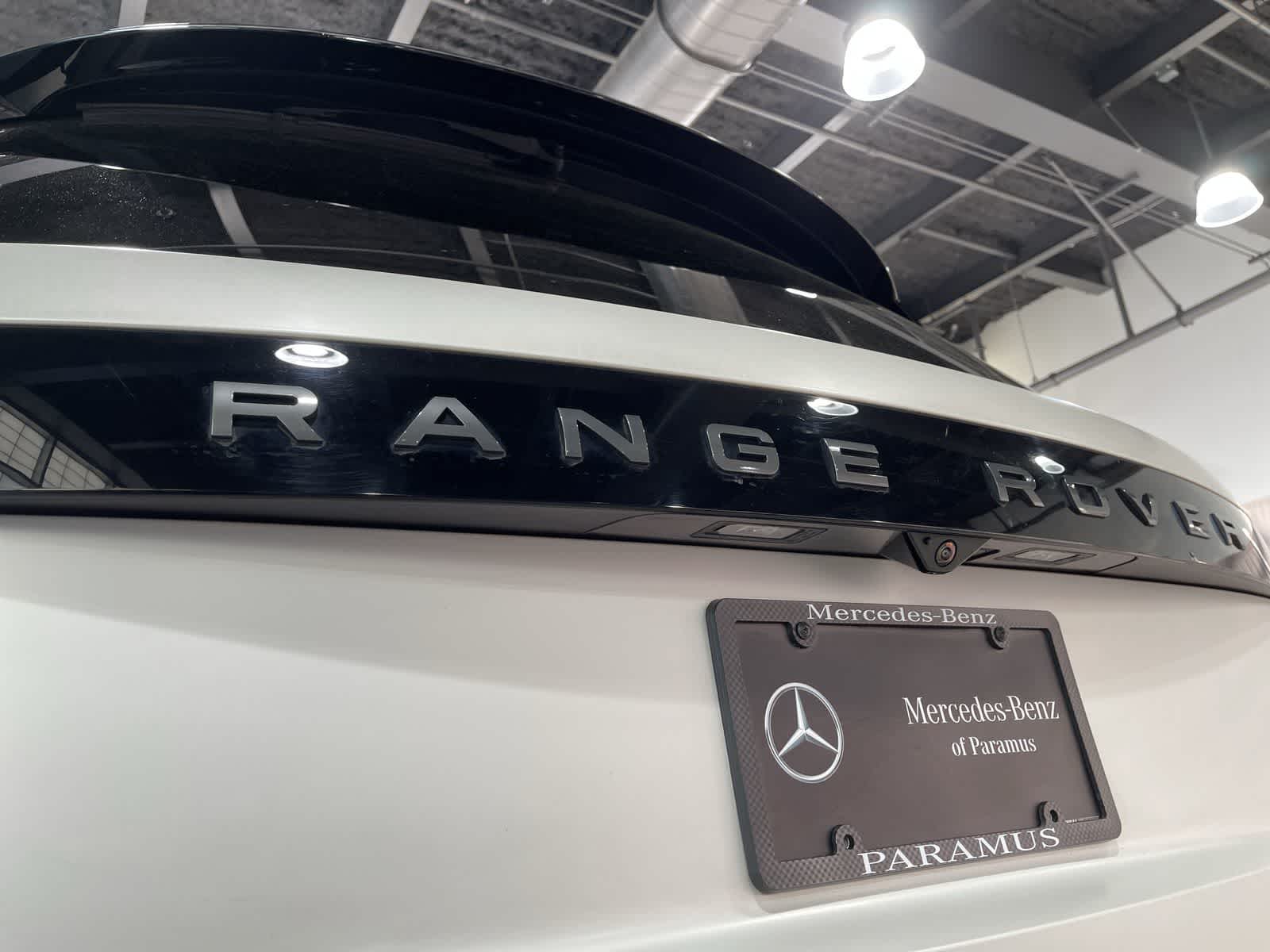 Thumbnail: 2023 Land Rover Range Rover - 19