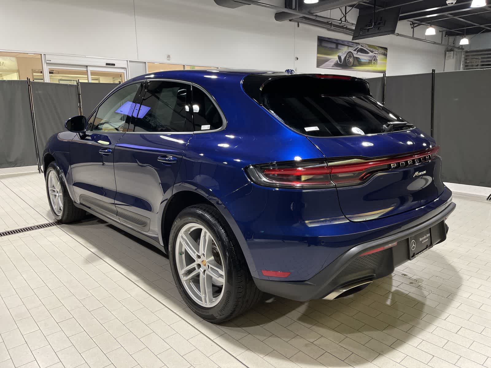 Thumbnail: 2024 Porsche Macan - 16