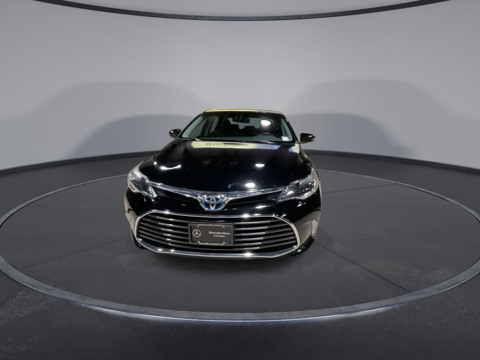 2016 Toyota Avalon Hybrid XLE Plus photo 4