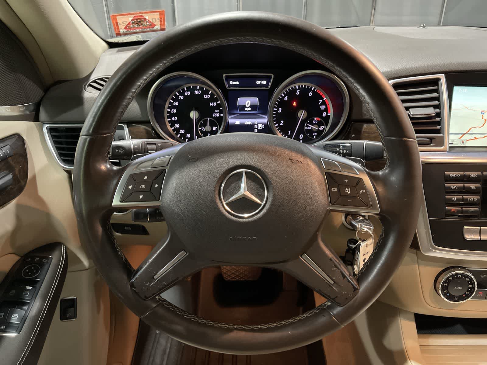 Thumbnail: 2013 Mercedes-Benz M-Class - 27