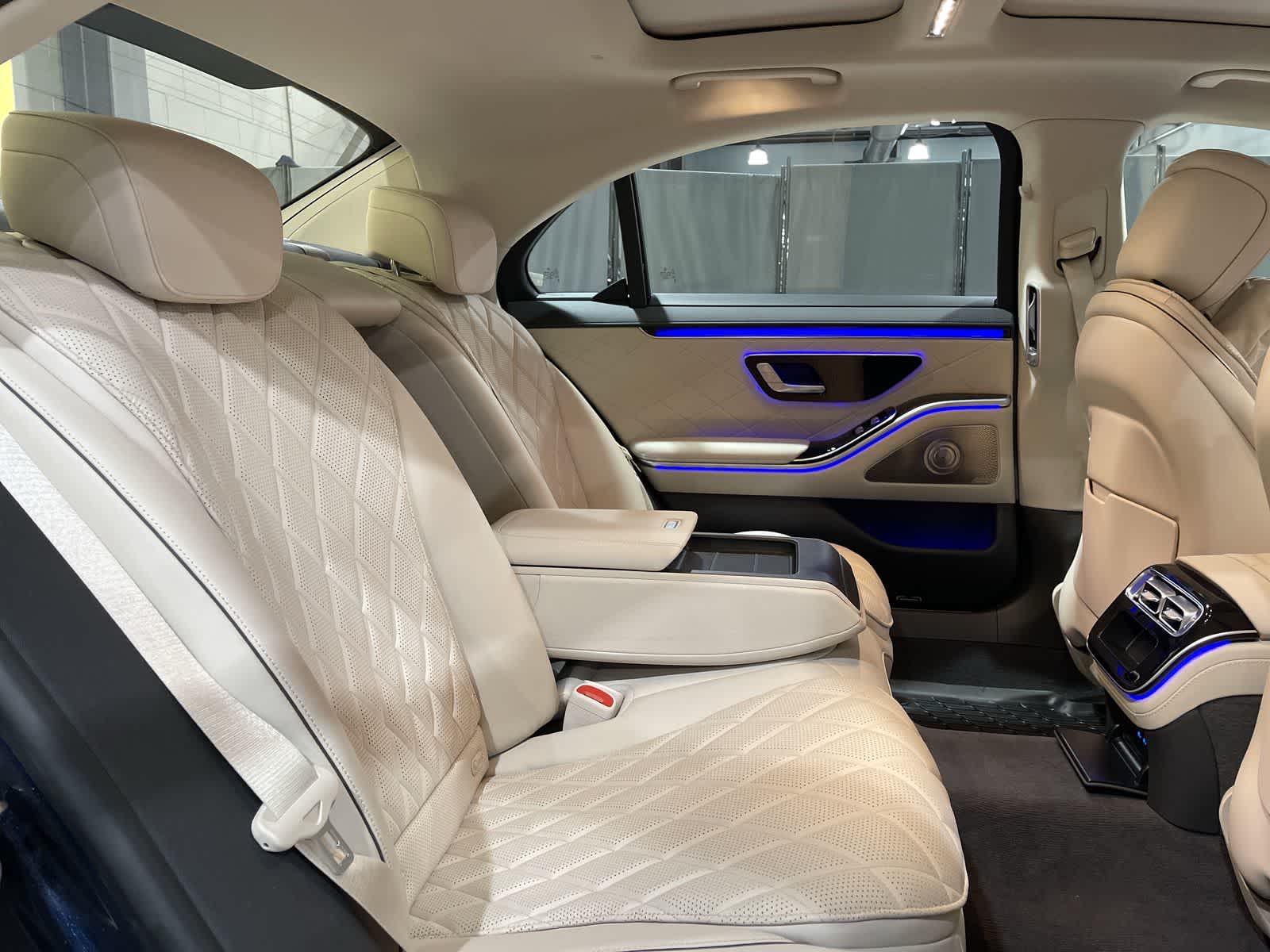 Thumbnail: 2024 Mercedes-Benz S-Class - 25