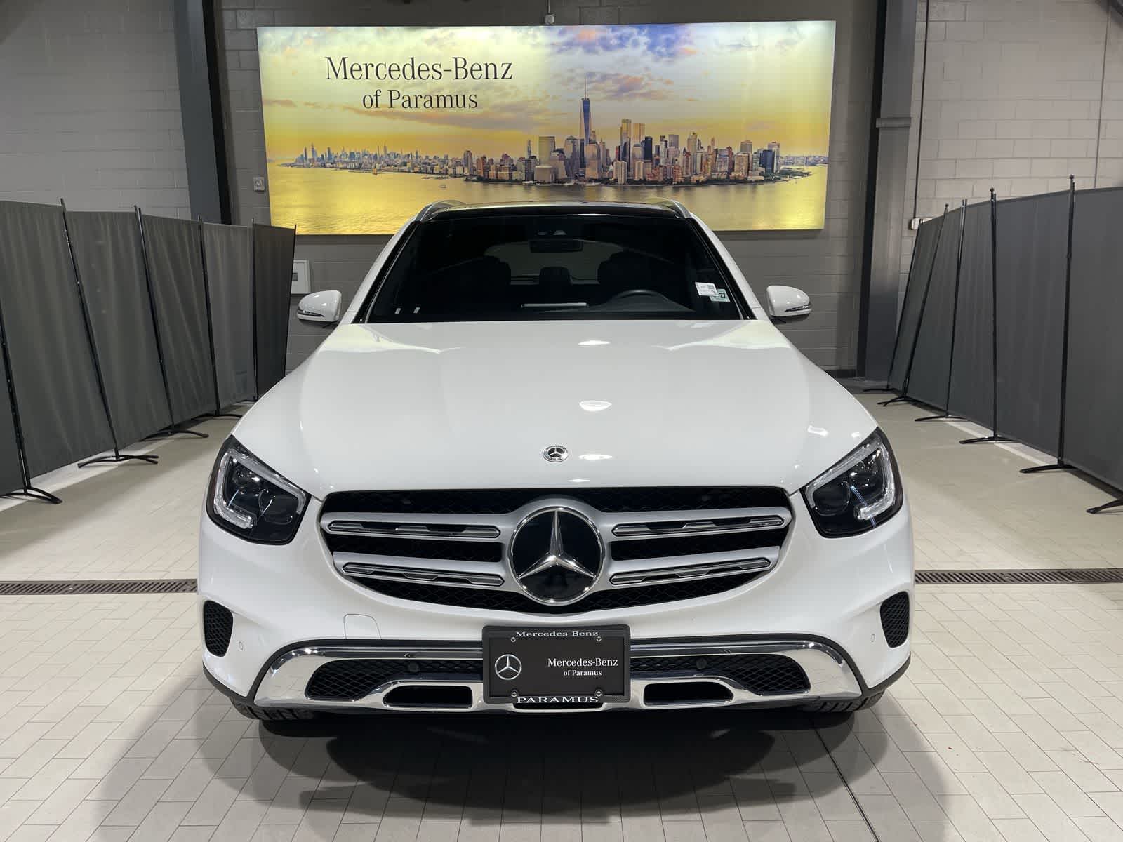 Thumbnail: 2022 Mercedes-Benz GLC - 18