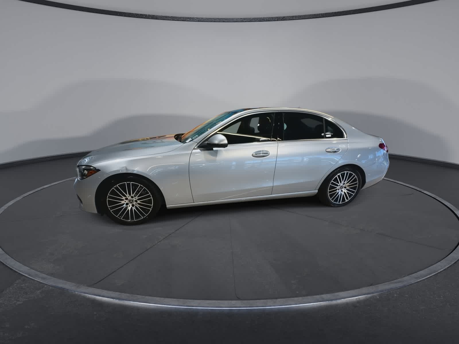 Thumbnail: 2022 Mercedes-Benz C-Class - 6