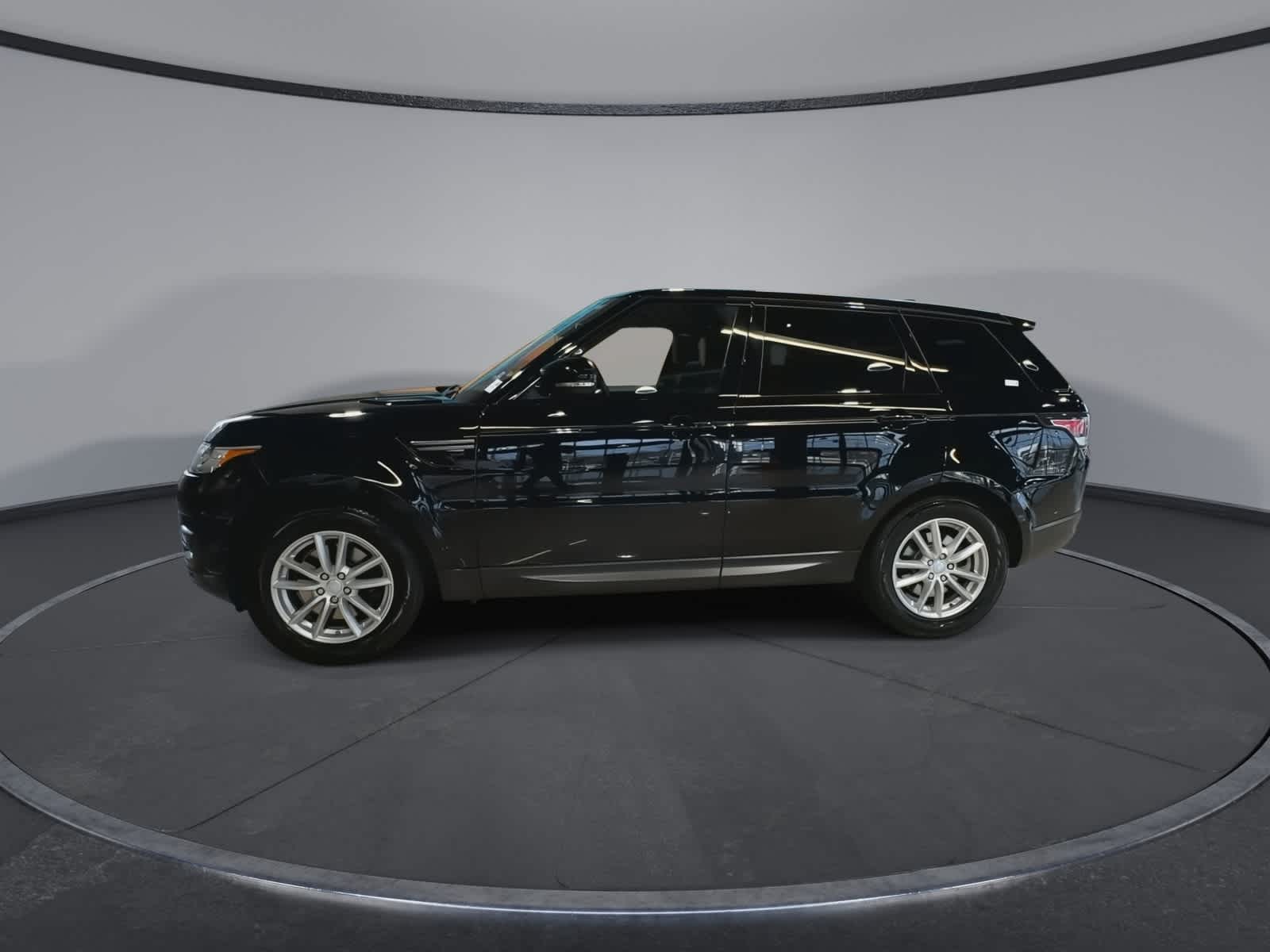 Thumbnail: 2017 Land Rover Range Rover Sport - 6