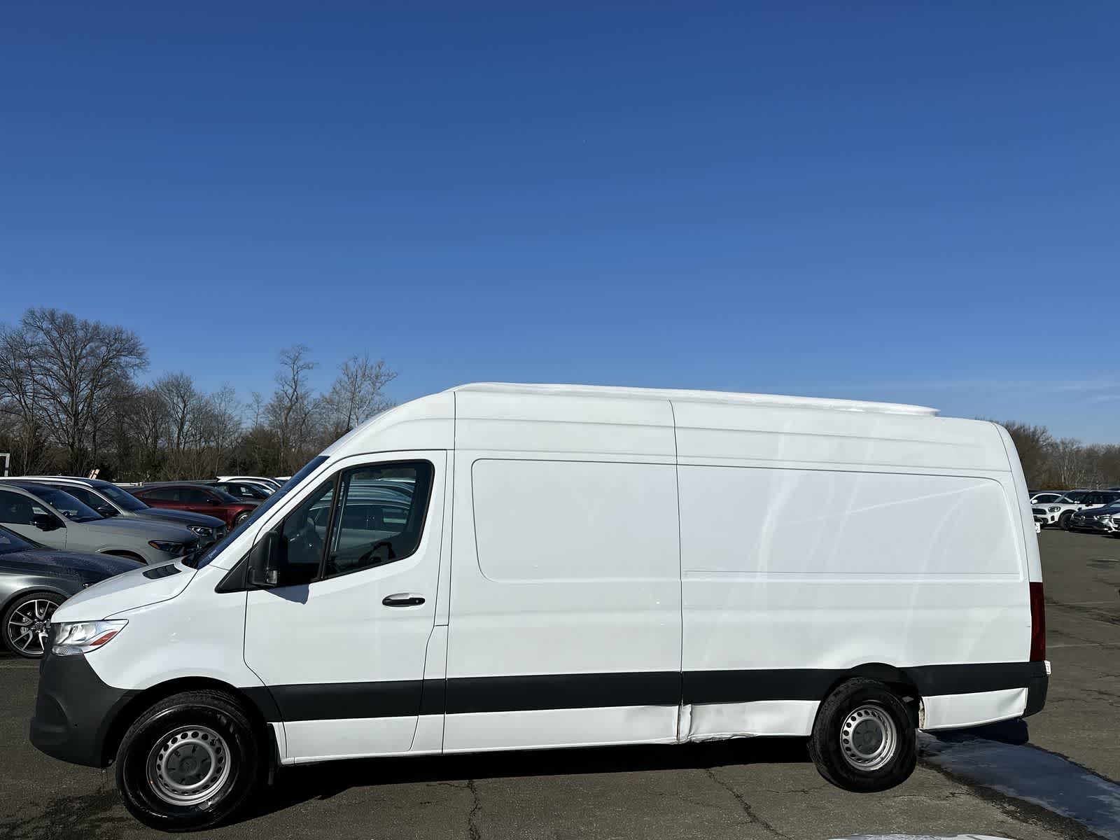 Thumbnail: 2023 Mercedes-Benz Sprinter - 3