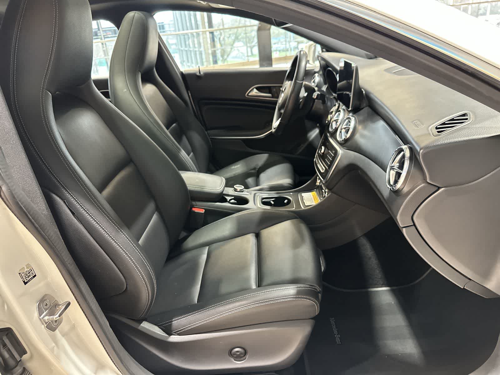 Thumbnail: 2018 Mercedes-Benz CLA - 26