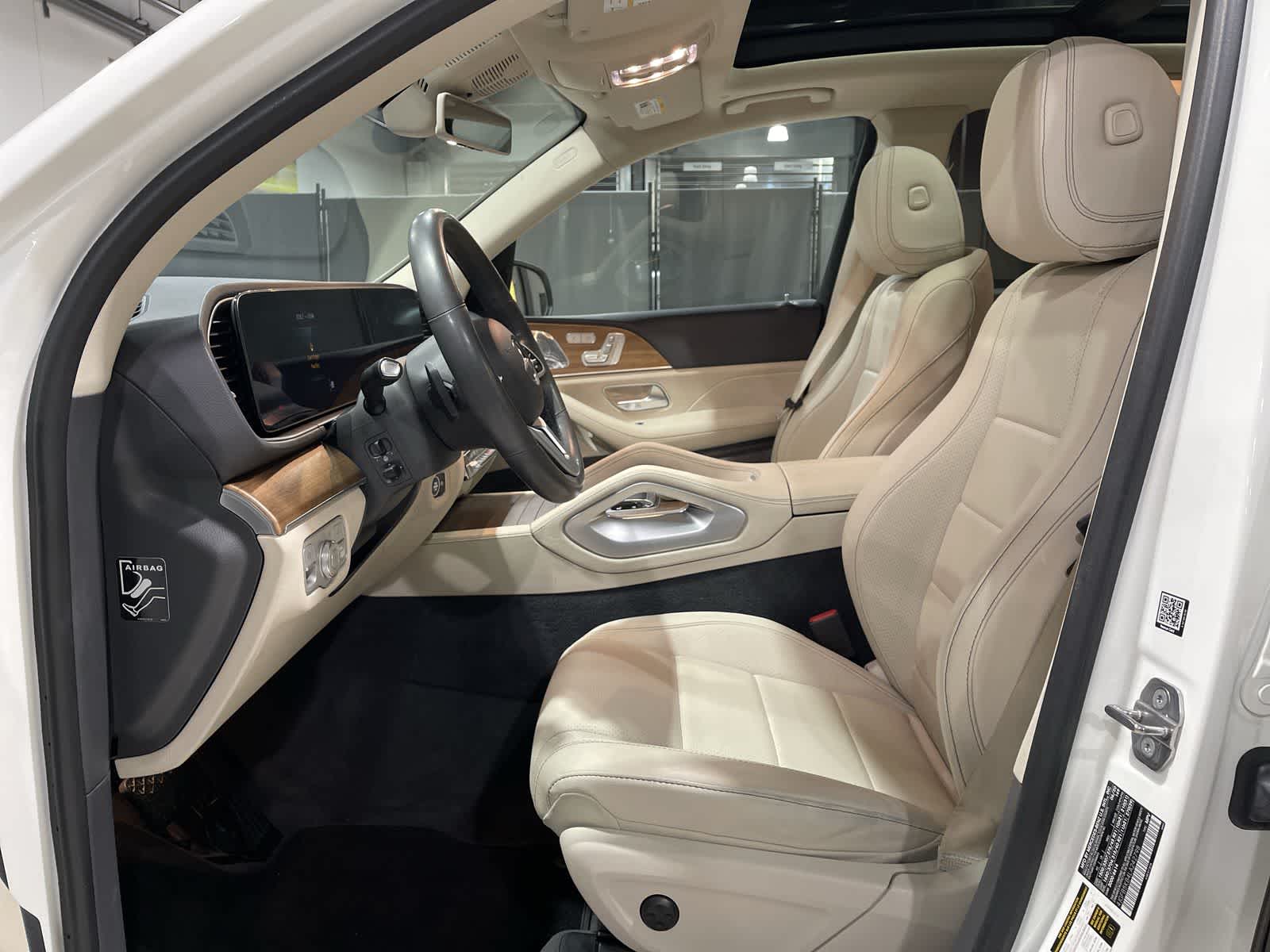 Thumbnail: 2020 Mercedes-Benz GLE - 14