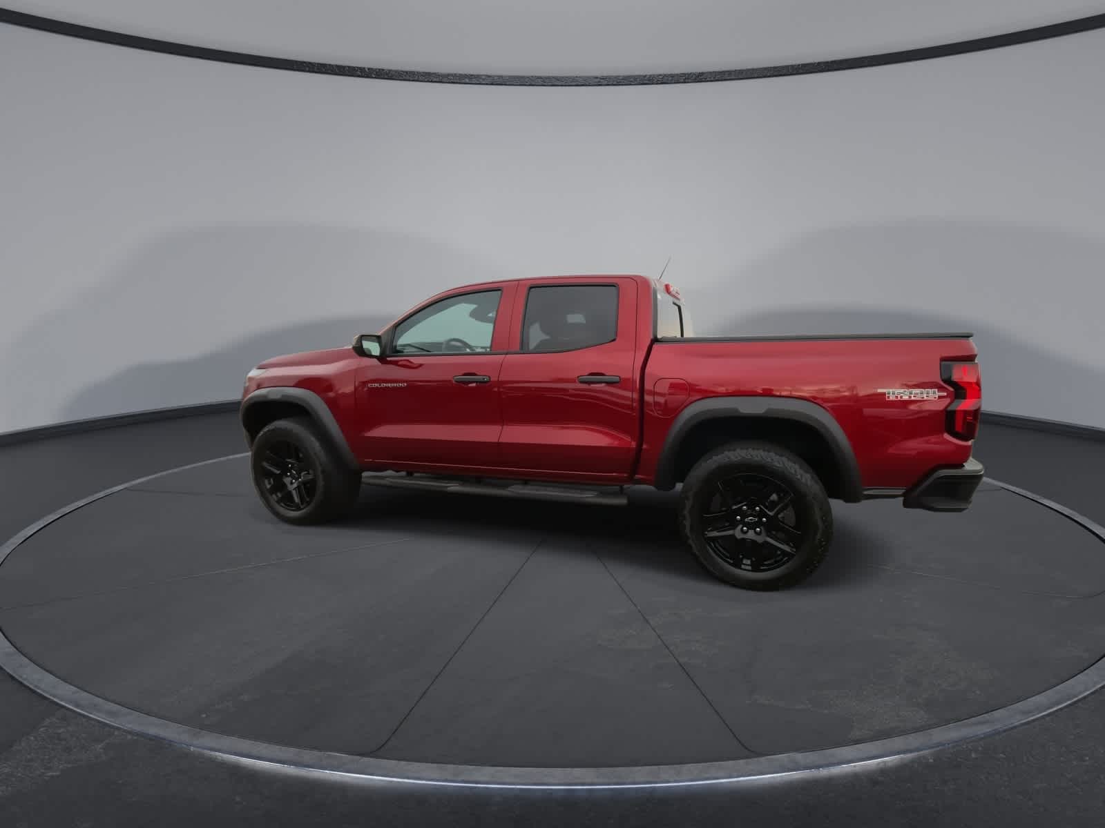 Thumbnail: 2023 Chevrolet Colorado - 8