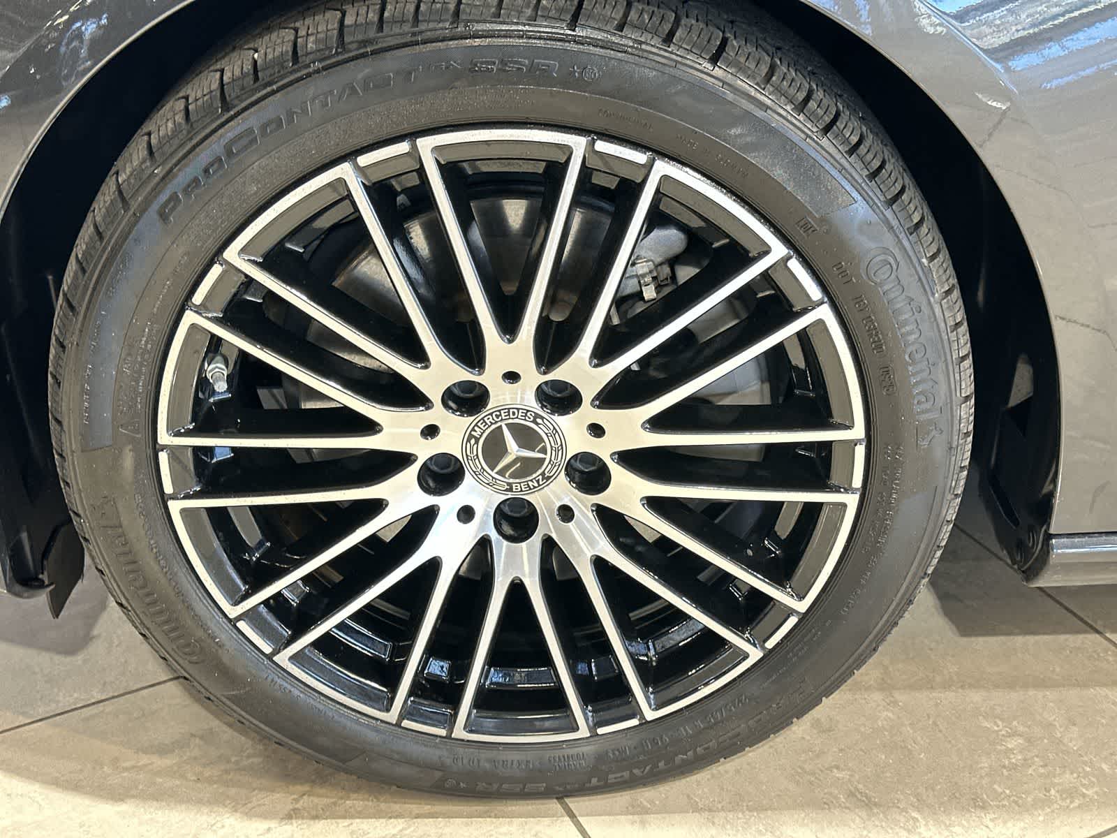 Thumbnail: 2023 Mercedes-Benz C-Class - 20