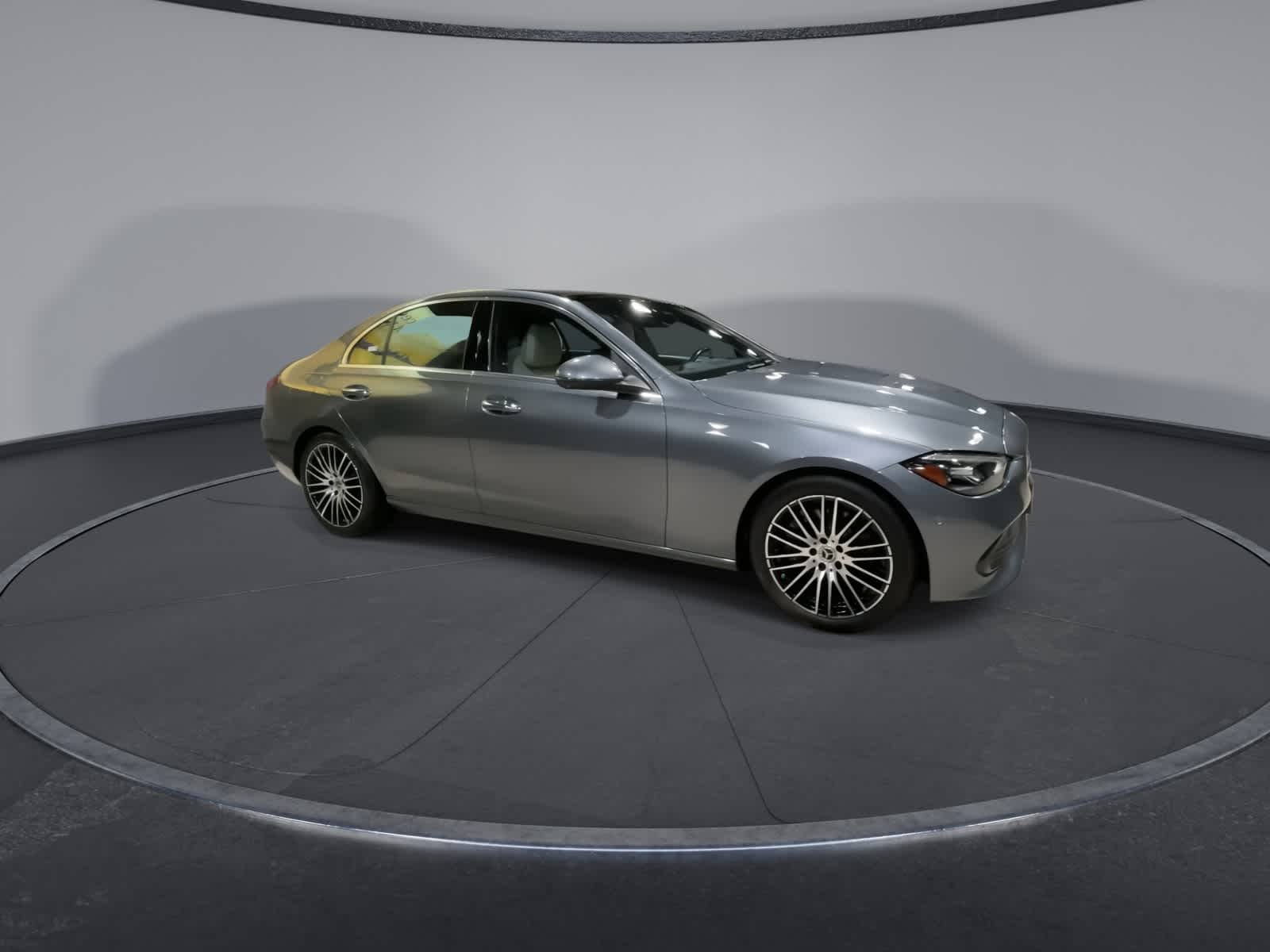 Thumbnail: 2022 Mercedes-Benz C-Class - 2