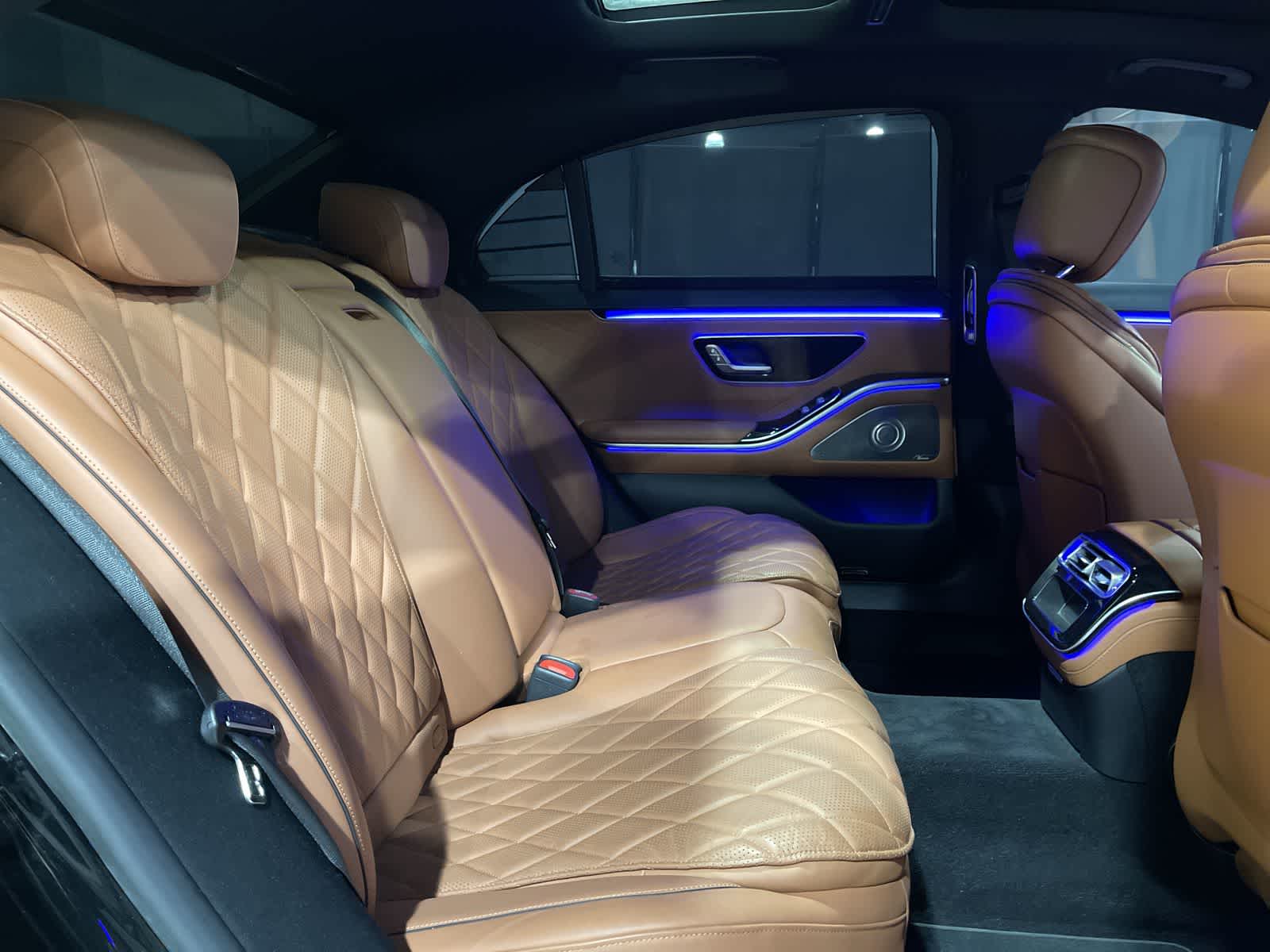 Thumbnail: 2022 Mercedes-Benz S-Class - 25