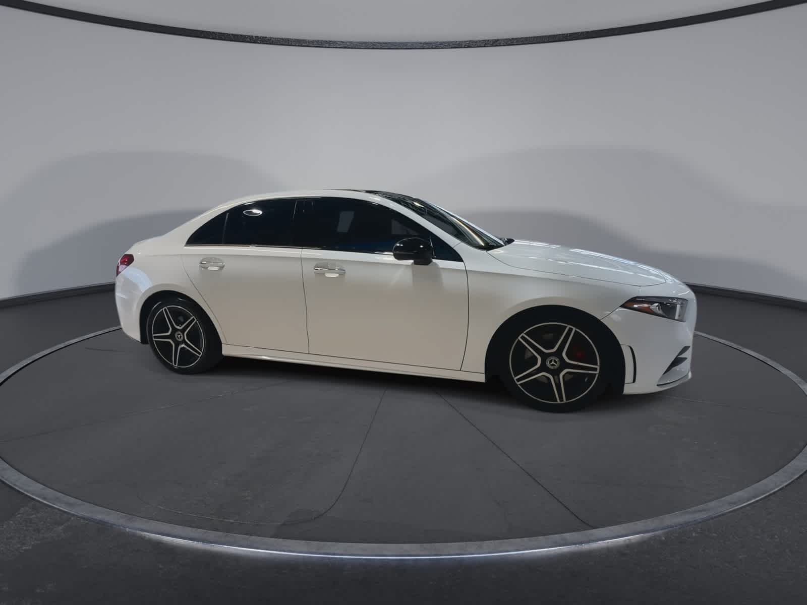 Thumbnail: 2021 Mercedes-Benz A-Class - 13