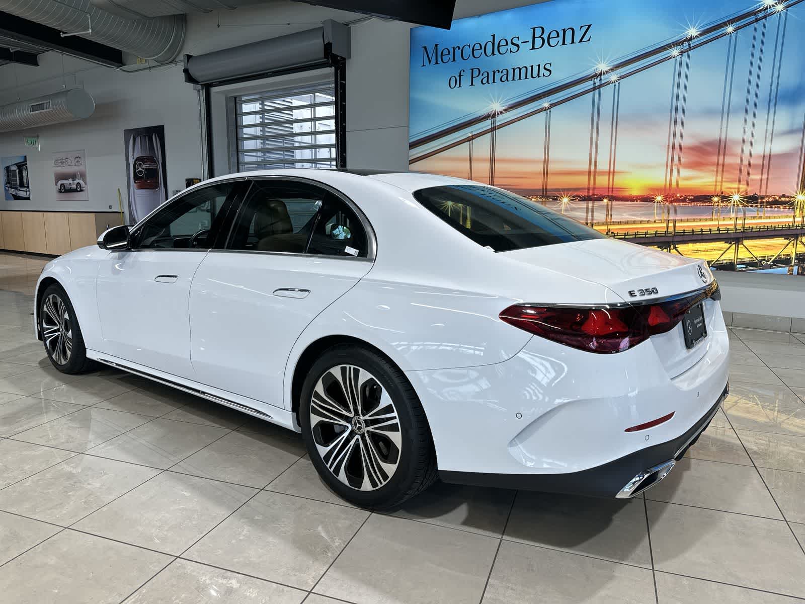 Thumbnail: 2025 Mercedes-Benz E-Class - 16