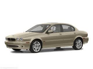 2003 Jaguar X-Type 2.5's photo