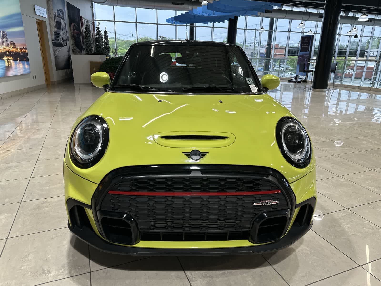 Thumbnail: 2023 MINI Cooper Convertible - 18