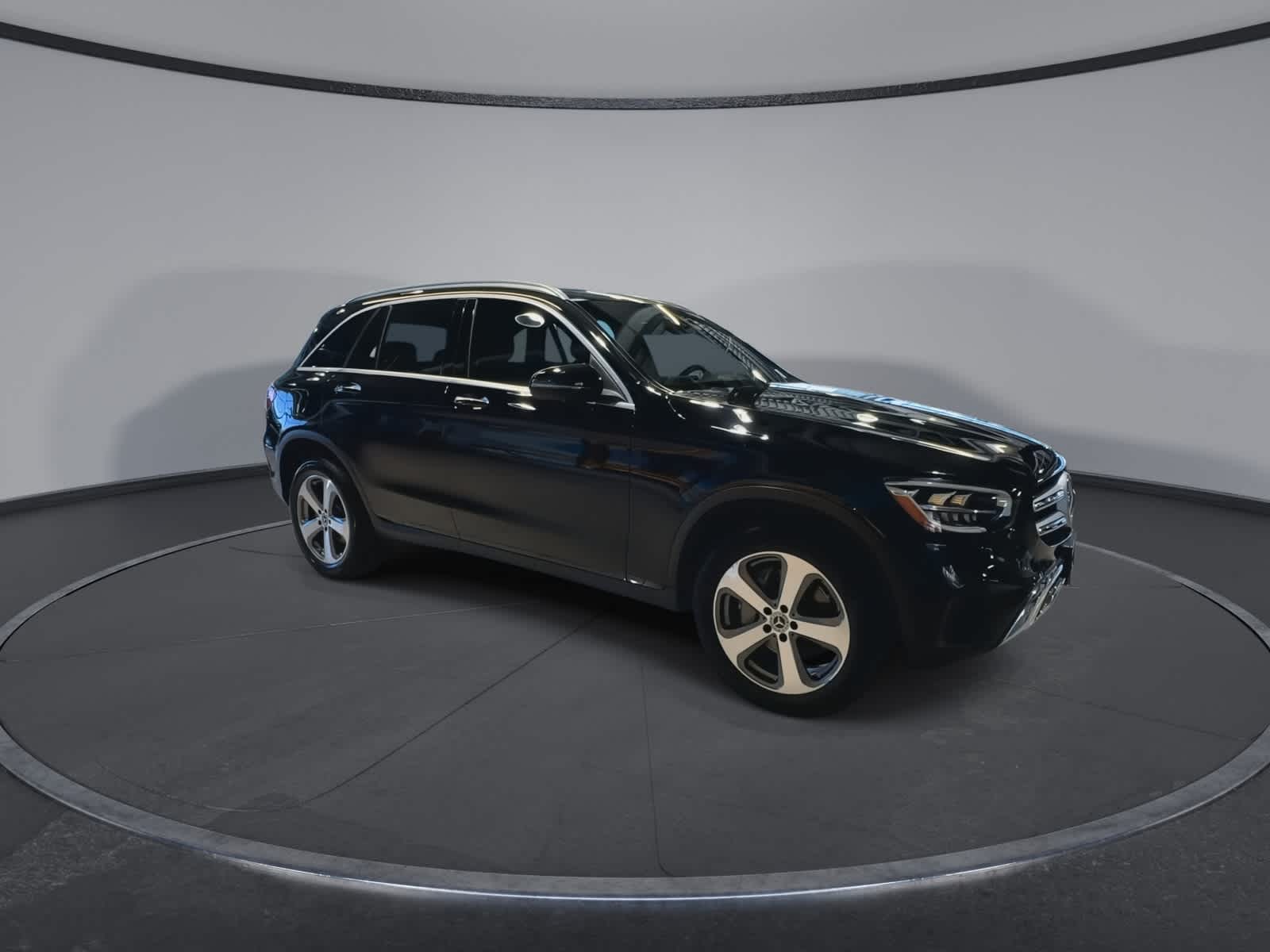 Thumbnail: 2020 Mercedes-Benz GLC - 2