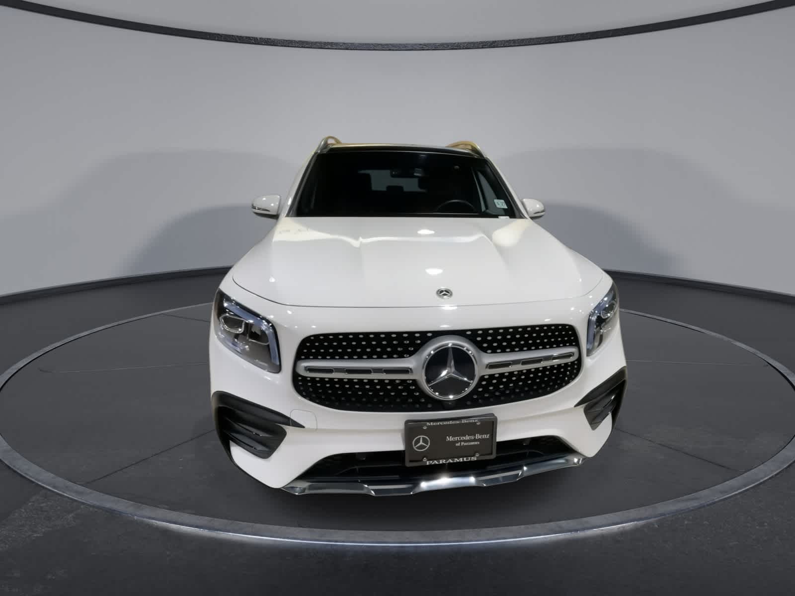 2022 Mercedes Benz GLB 250 4MATIC photo 4
