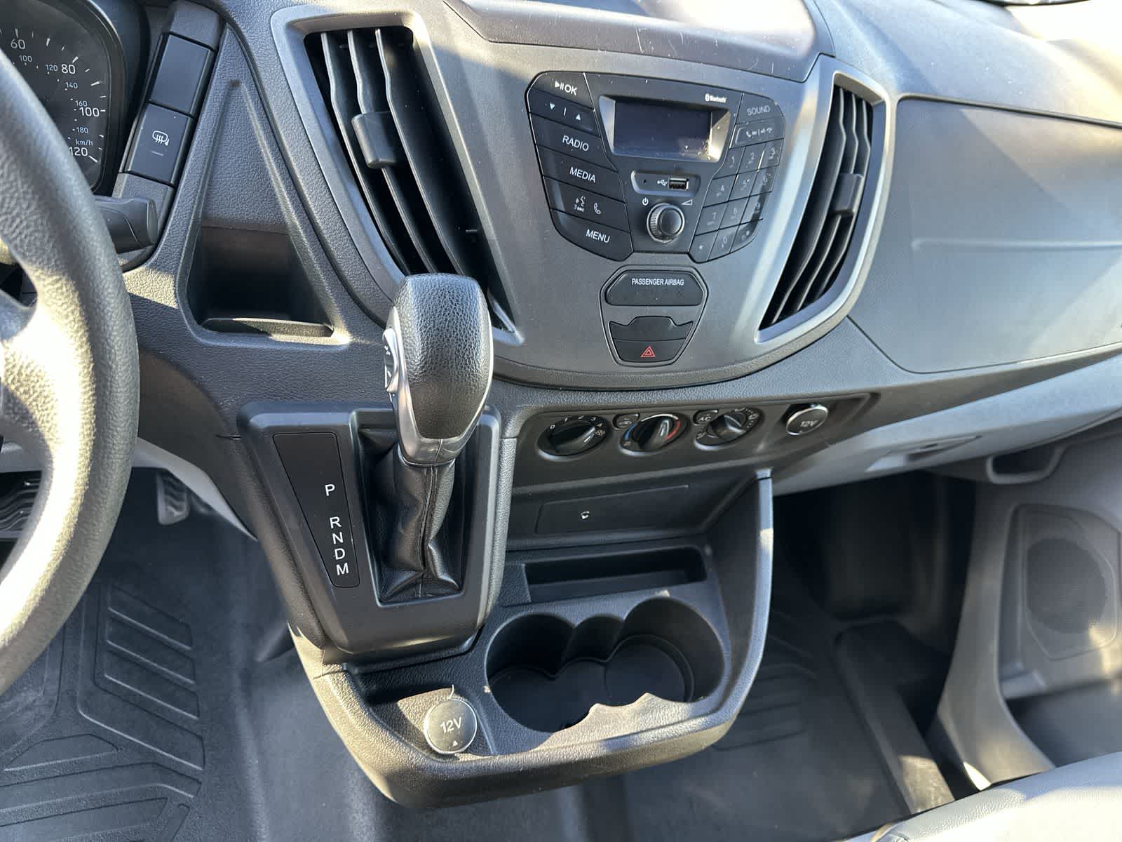 Thumbnail: 2019 Ford Transit Series - 28
