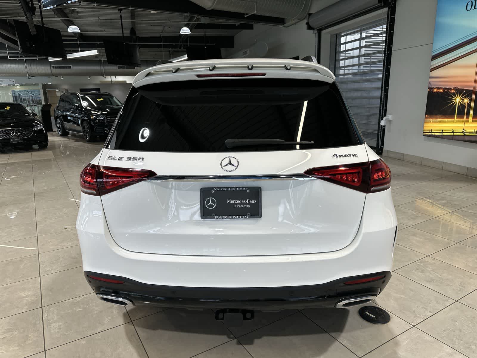 Thumbnail: 2023 Mercedes-Benz GLE - 17