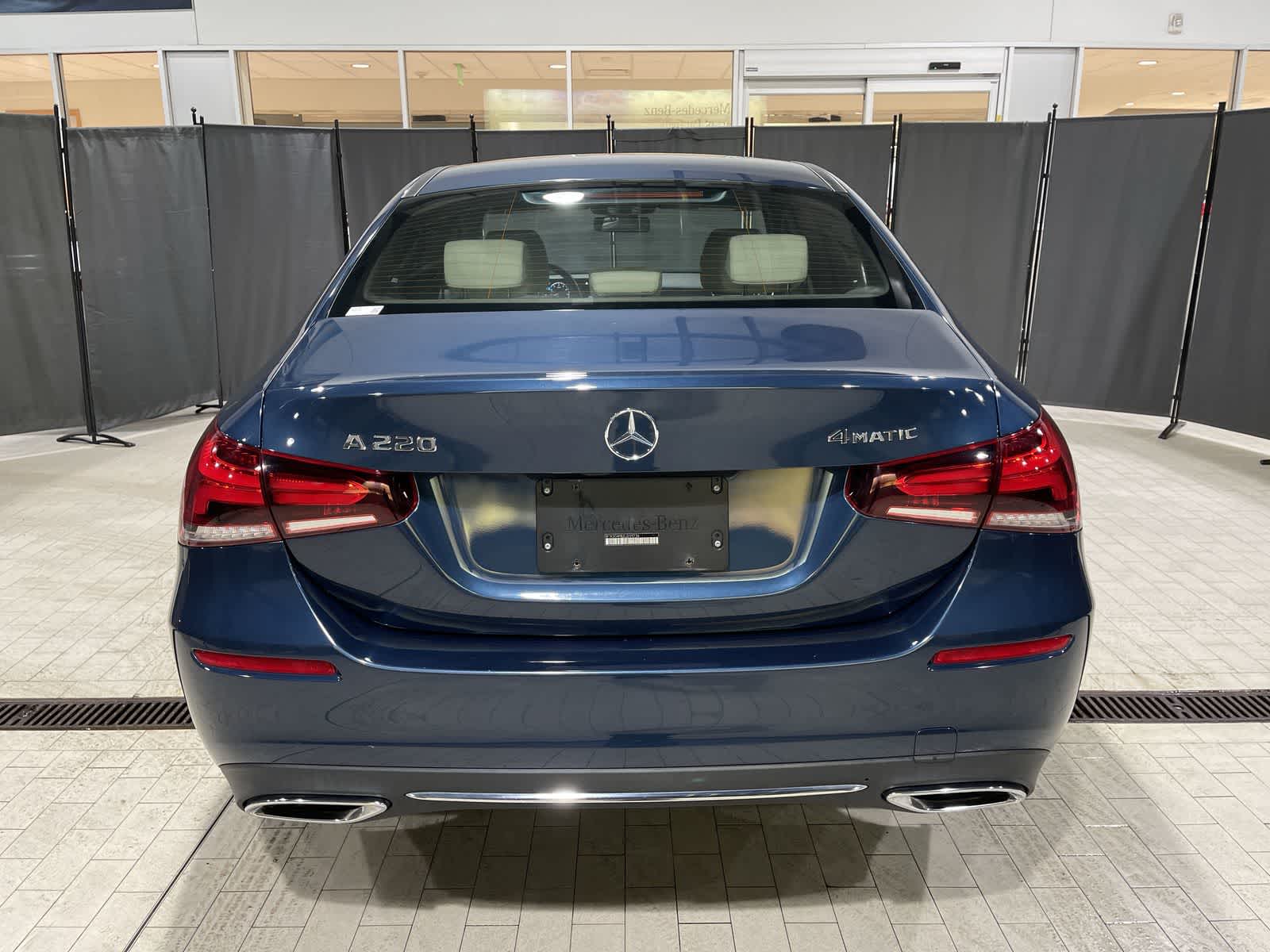 Thumbnail: 2020 Mercedes-Benz A-Class - 17