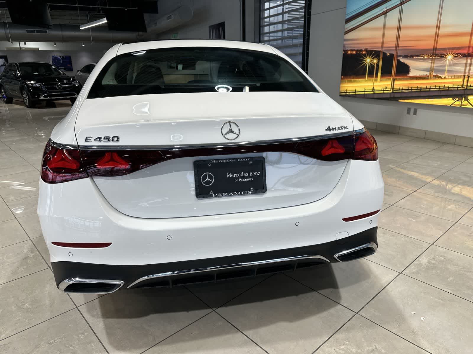 Thumbnail: 2025 Mercedes-Benz E-Class - 17