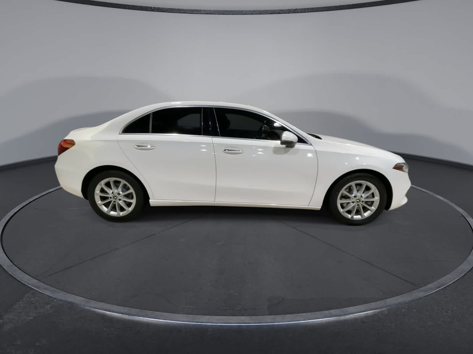 Thumbnail: 2021 Mercedes-Benz A-Class - 13