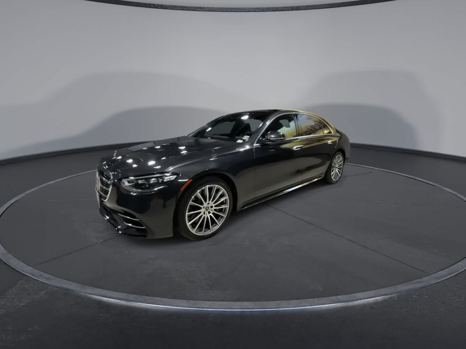 Thumbnail: 2022 Mercedes-Benz S-Class - 6