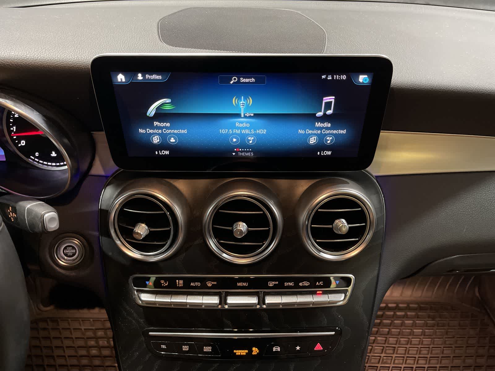 Thumbnail: 2022 Mercedes-Benz GLC - 28