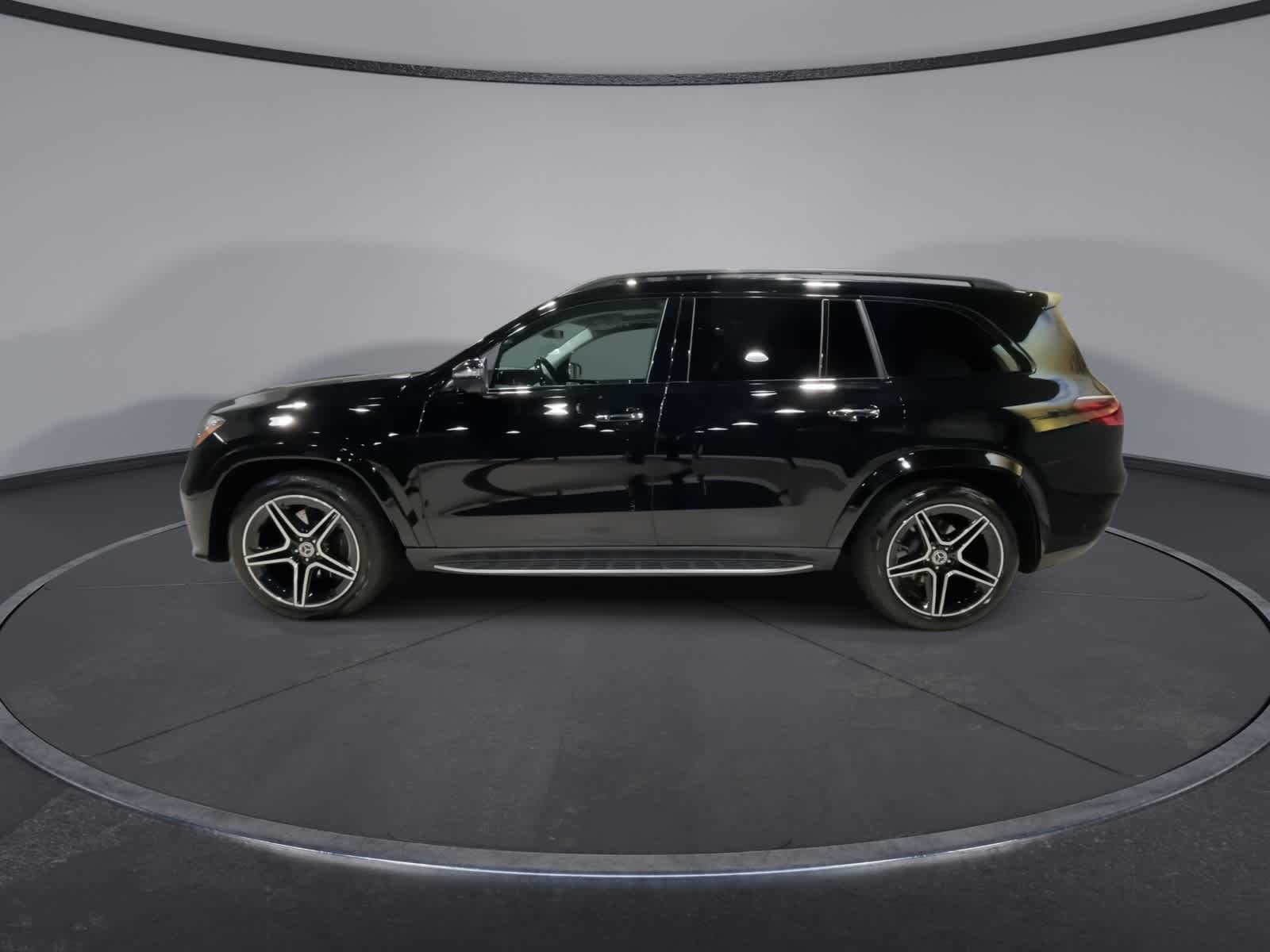 Thumbnail: 2025 Mercedes-Benz GLS - 7