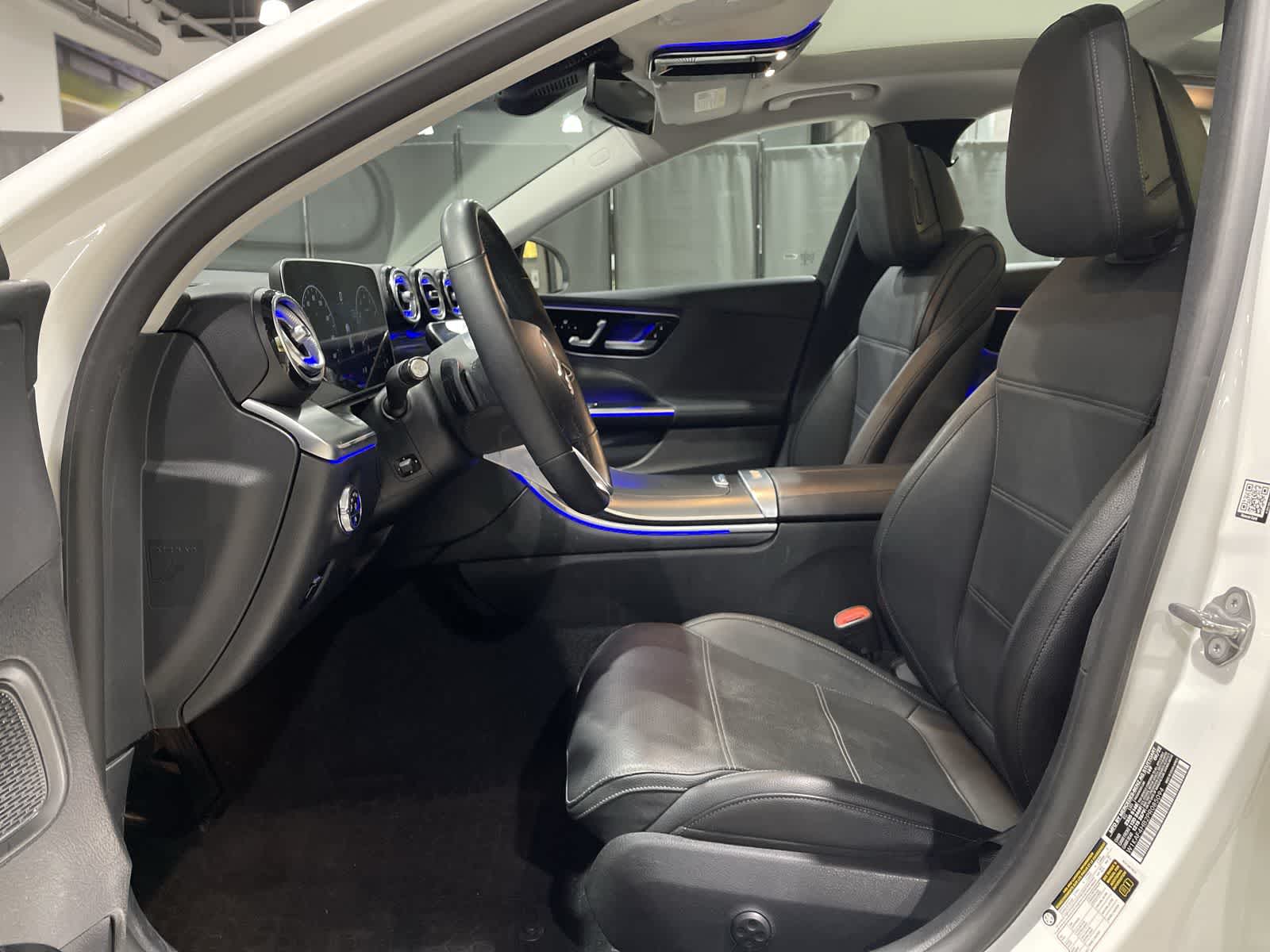 Thumbnail: 2023 Mercedes-Benz C-Class - 23