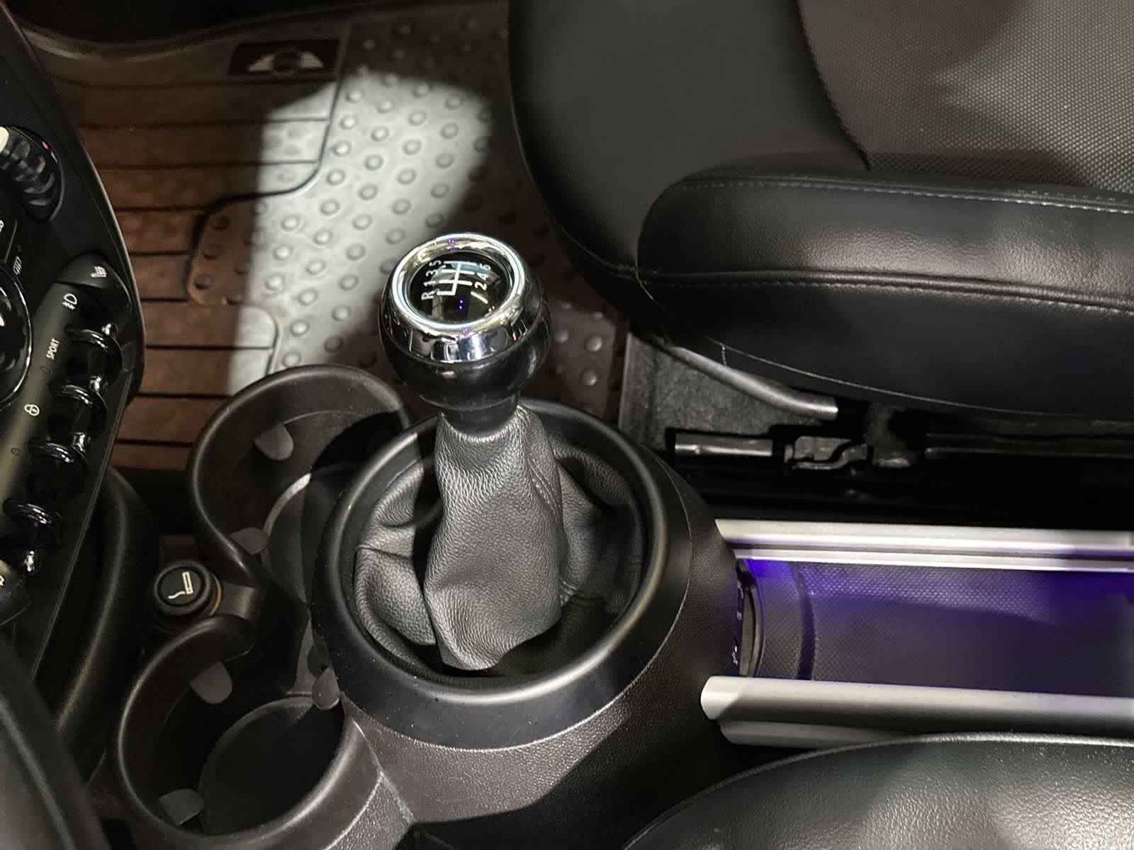 Thumbnail: 2014 MINI Cooper Countryman - 29