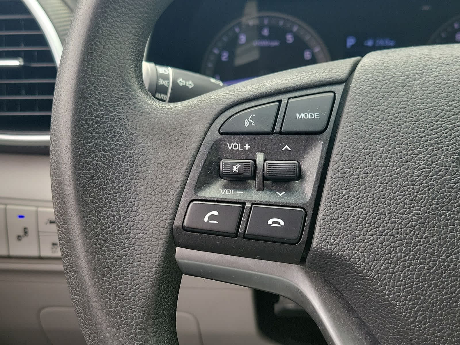2019 Hyundai Tucson SEL 17