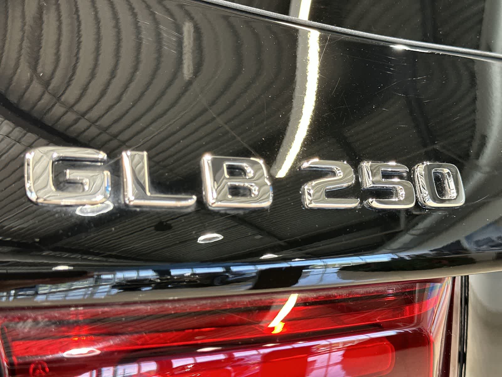Thumbnail: 2025 Mercedes-Benz GLB - 19