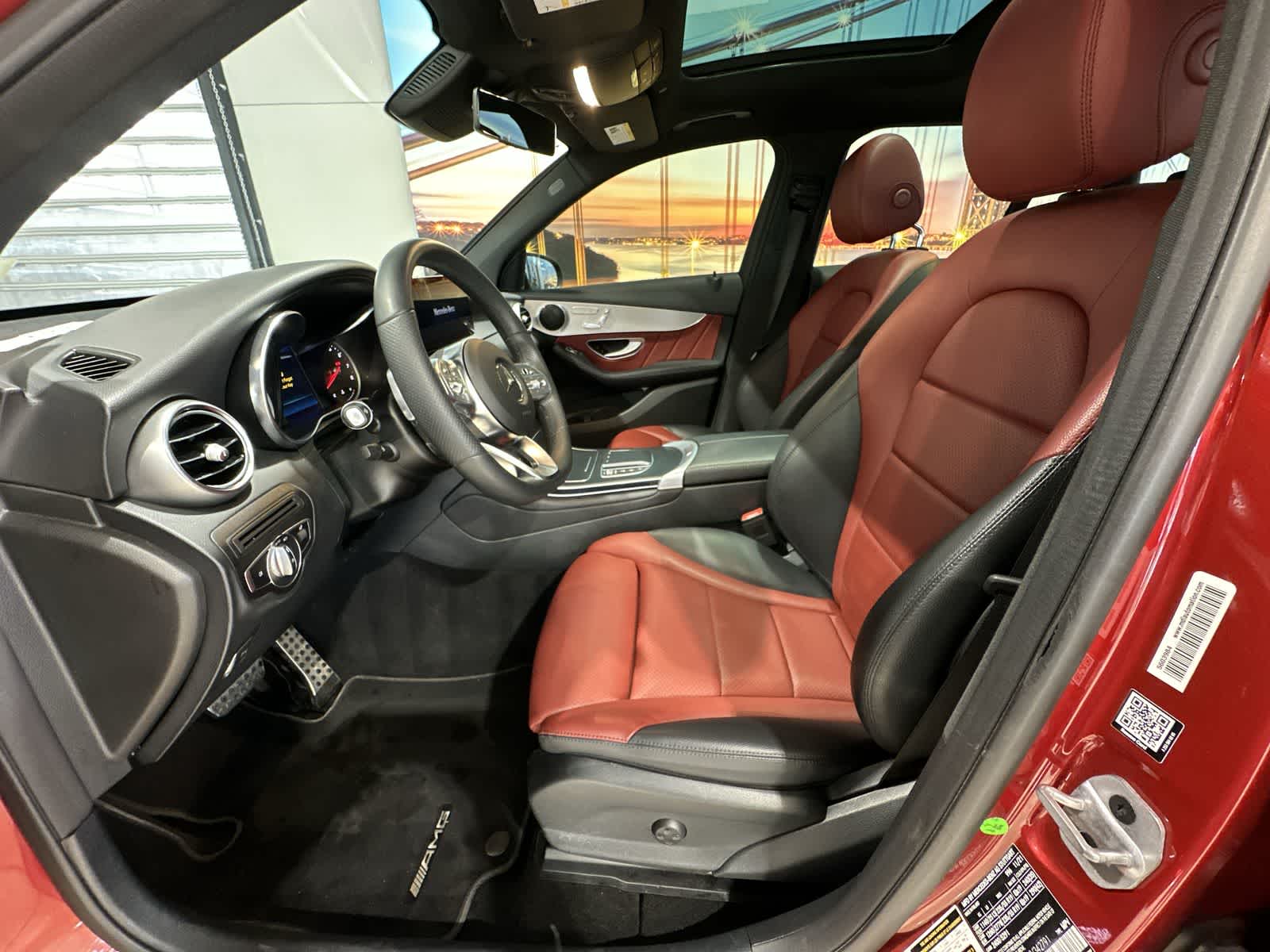 Thumbnail: 2022 Mercedes-Benz GLC - 14