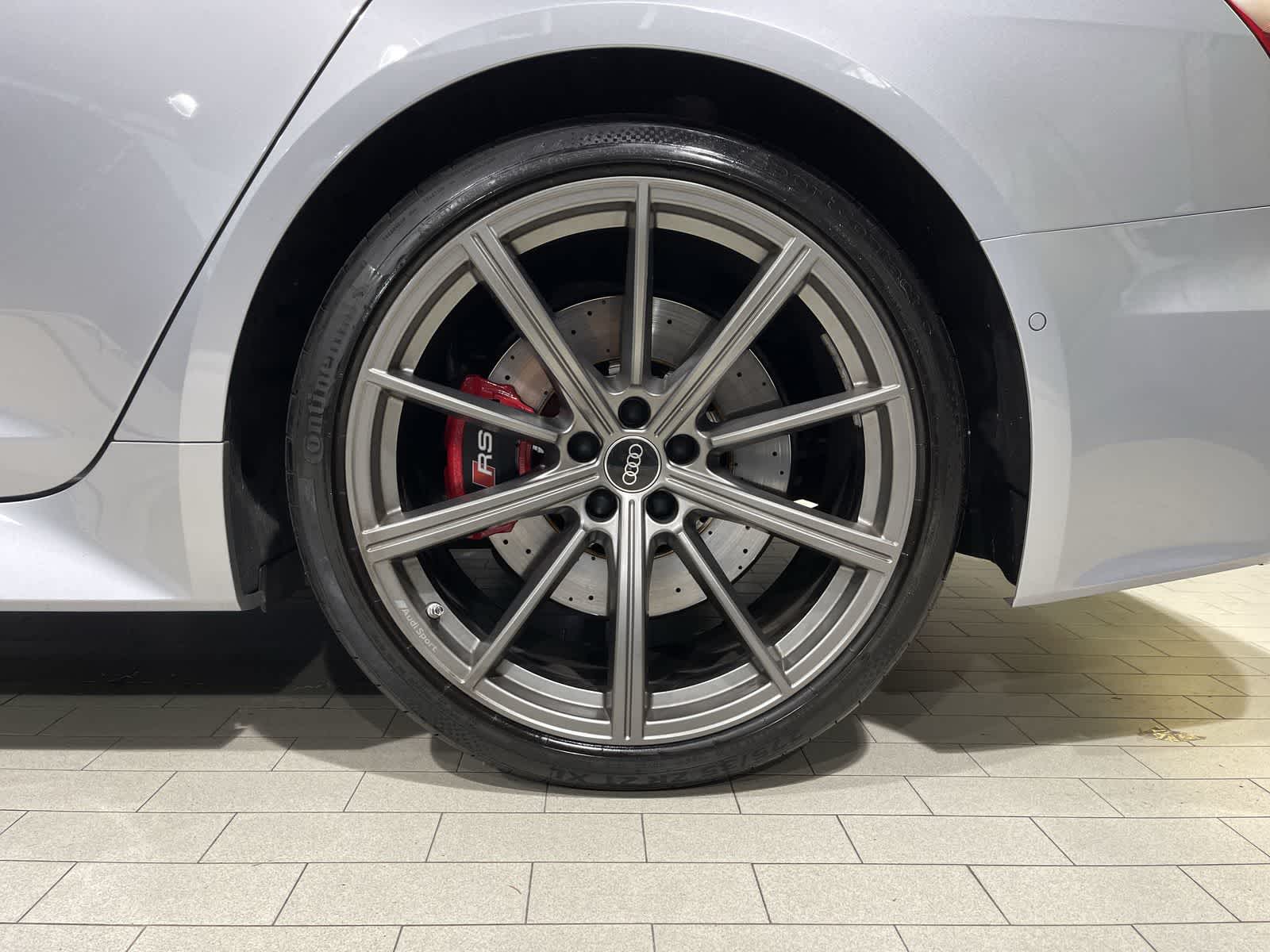 Thumbnail: 2023 Audi RS 6 - 20