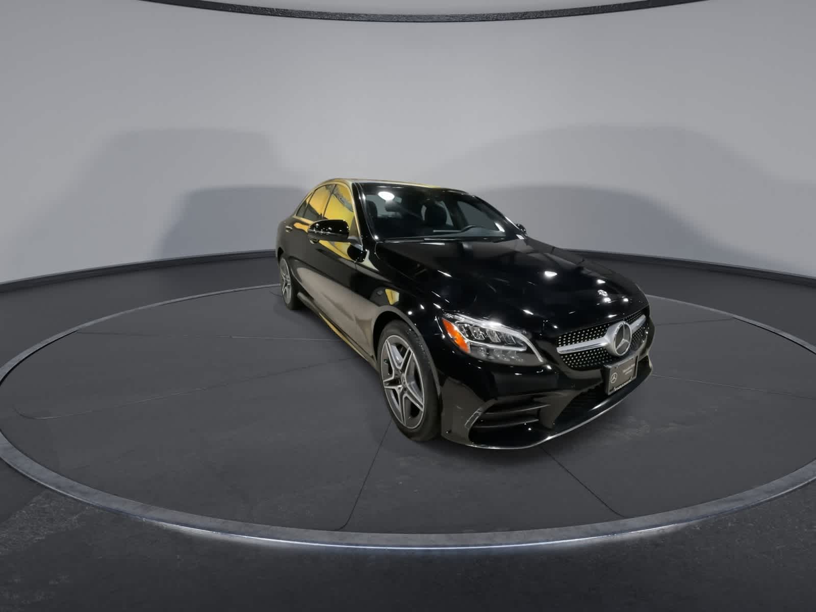 Thumbnail: 2020 Mercedes-Benz C-Class - 4