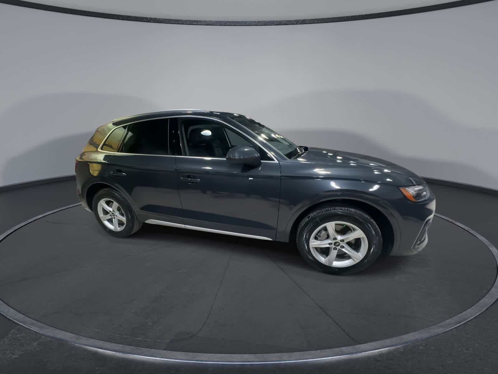 Thumbnail: 2023 Audi Q5 - 2