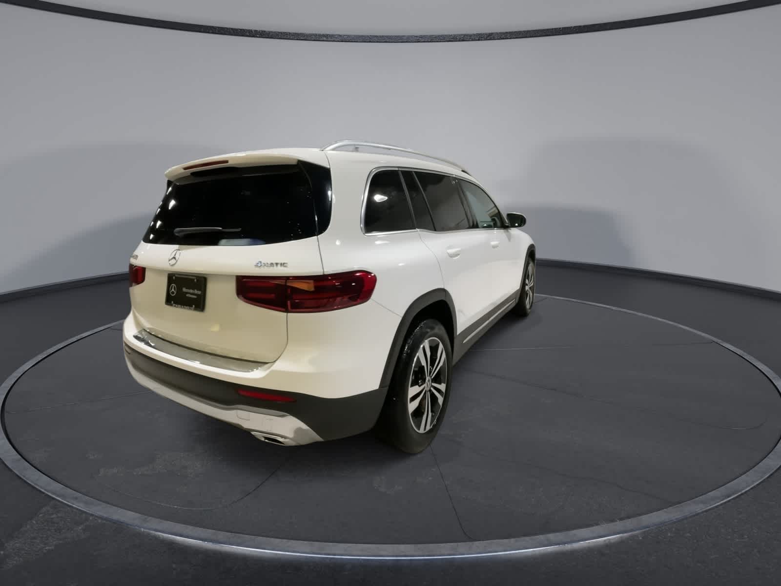 Thumbnail: 2025 Mercedes-Benz GLB - 11