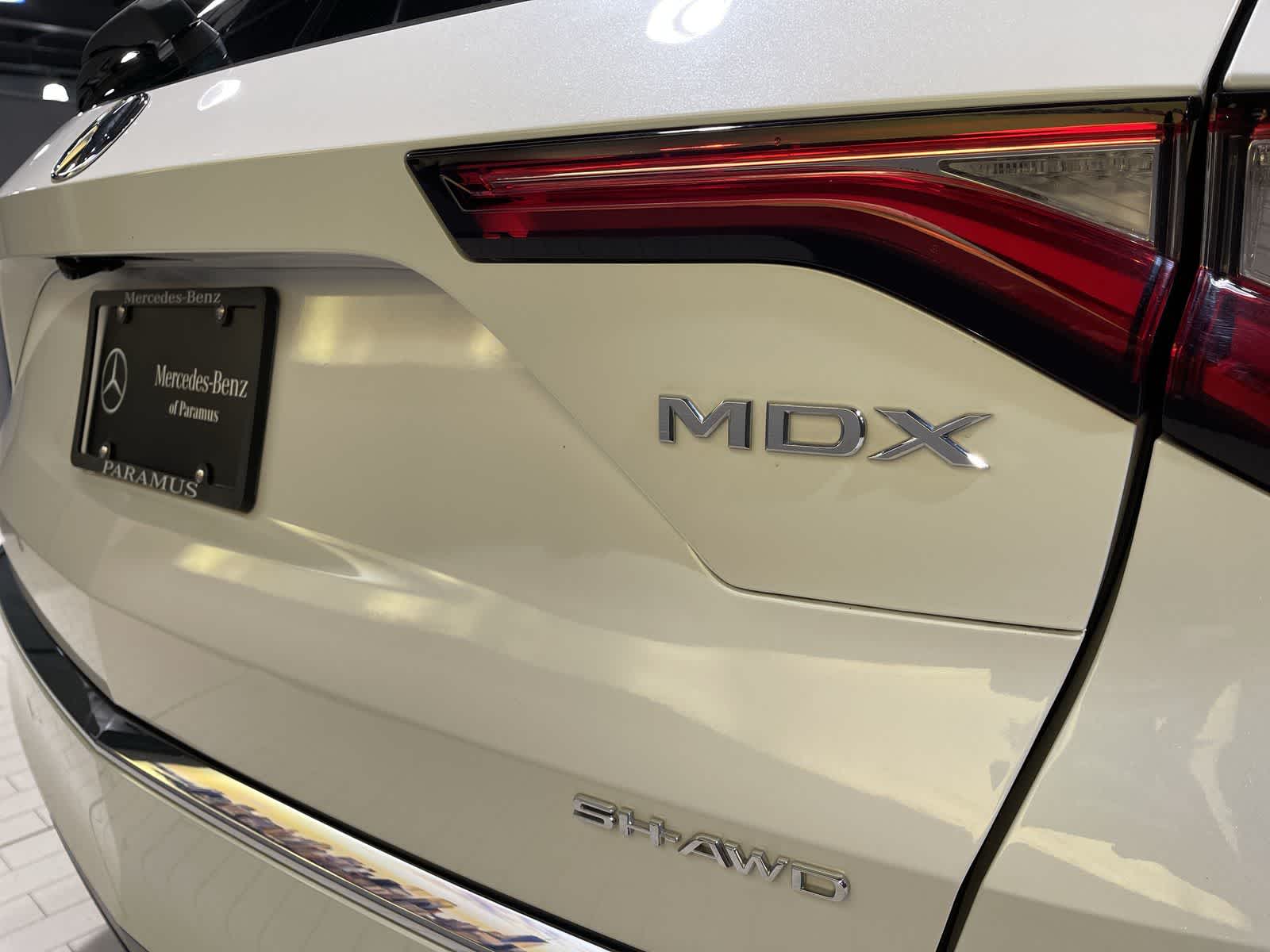 Thumbnail: 2023 Acura MDX - 19