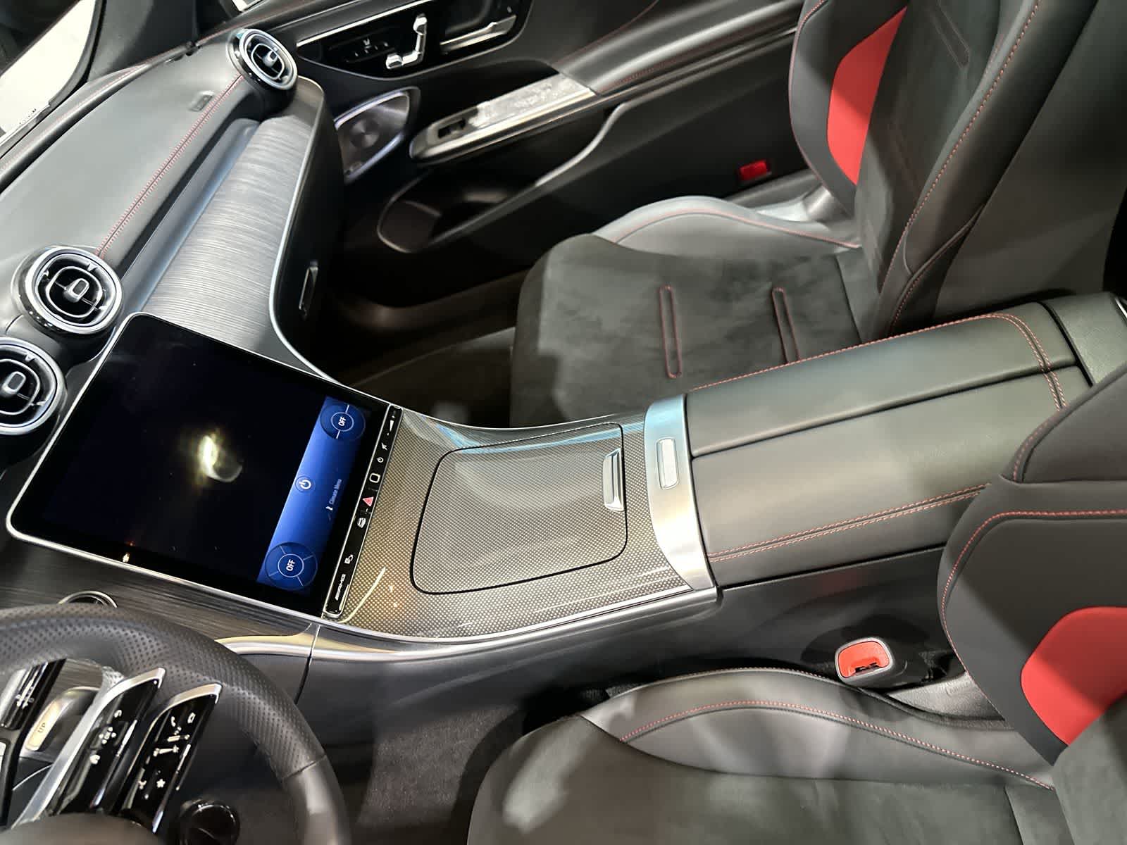 Thumbnail: 2025 Mercedes-Benz CLE - 28