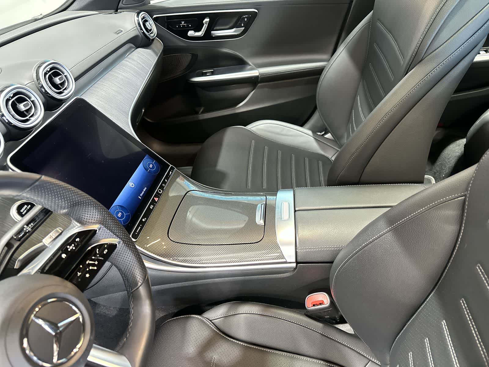 Thumbnail: 2022 Mercedes-Benz C-Class - 28