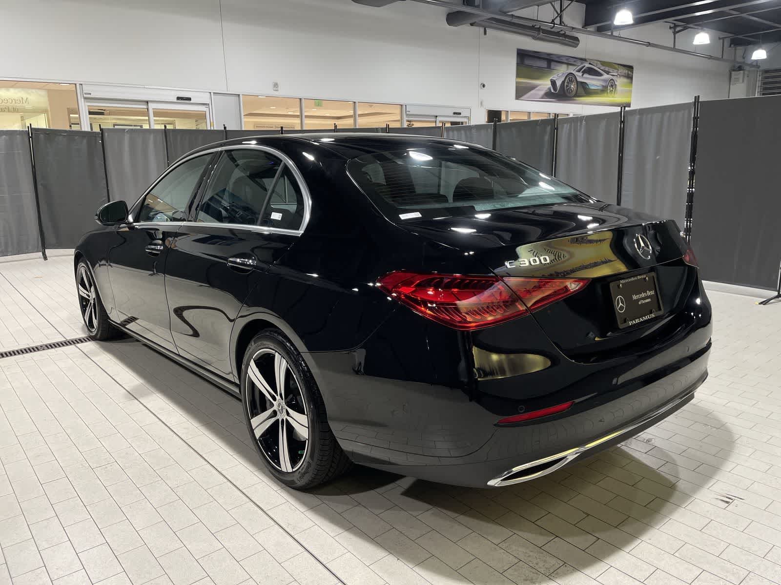 Thumbnail: 2025 Mercedes-Benz C-Class - 16