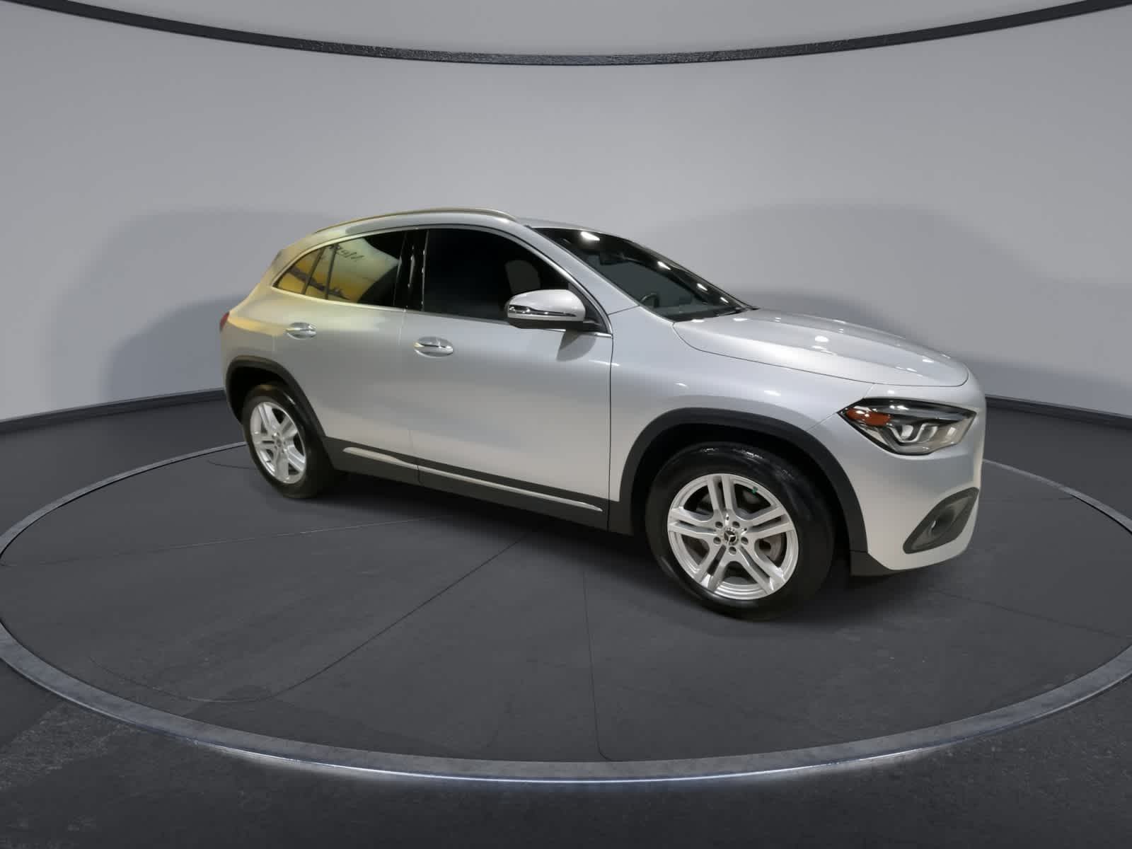 Thumbnail: 2023 Mercedes-Benz GLA - 2