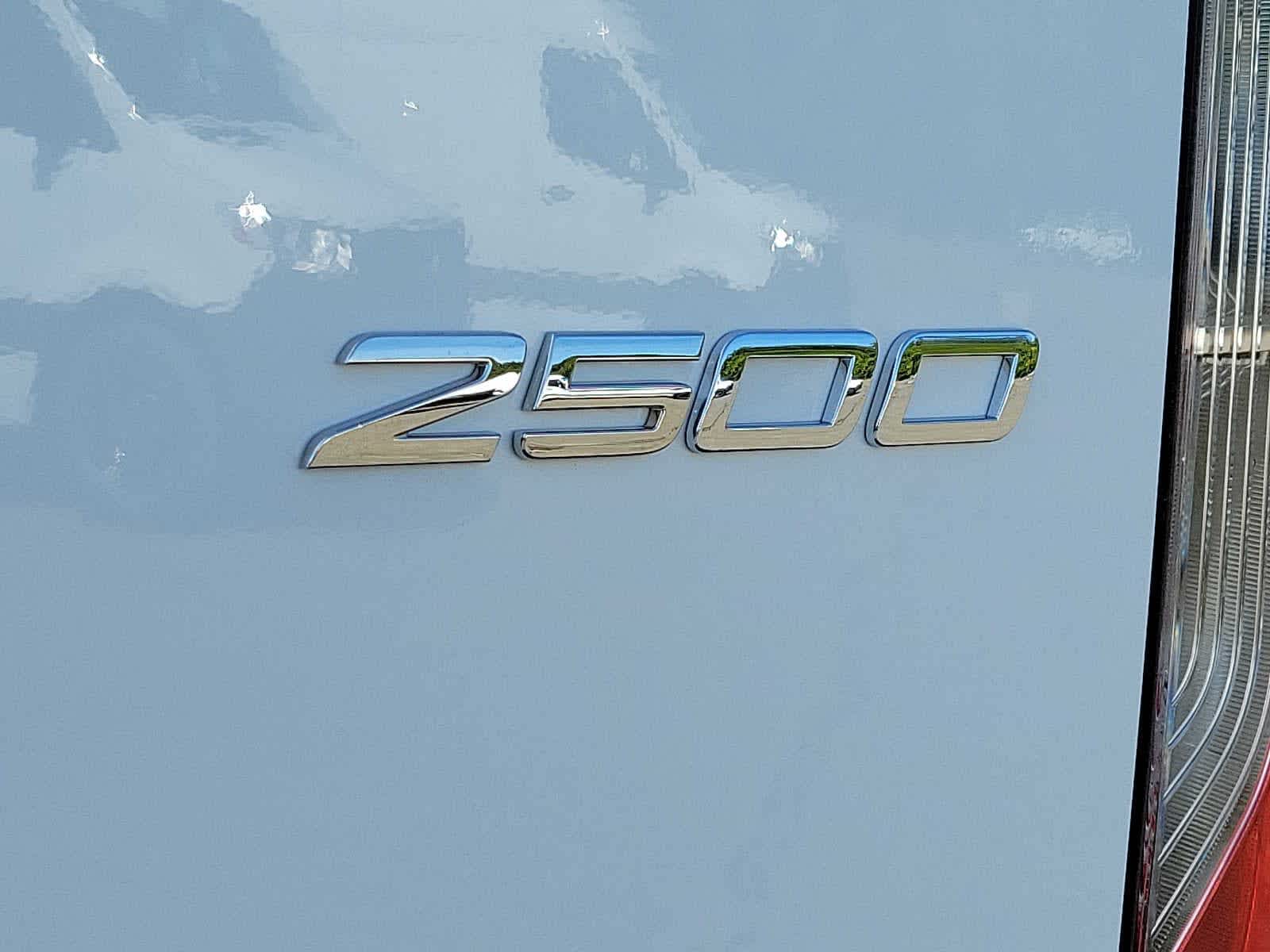 Thumbnail: 2025 Mercedes-Benz Sprinter - 12