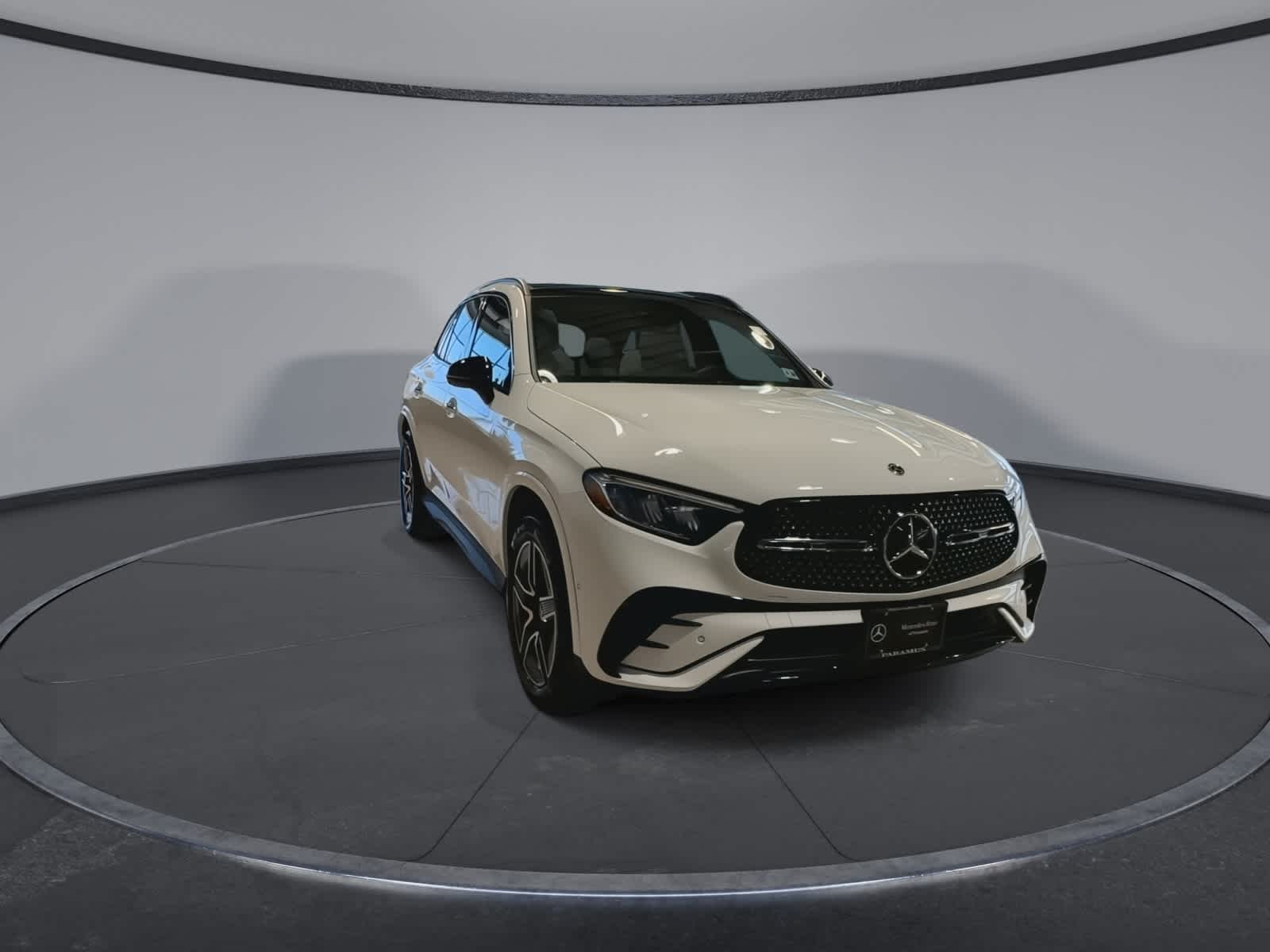 Thumbnail: 2025 Mercedes-Benz GLC - 3