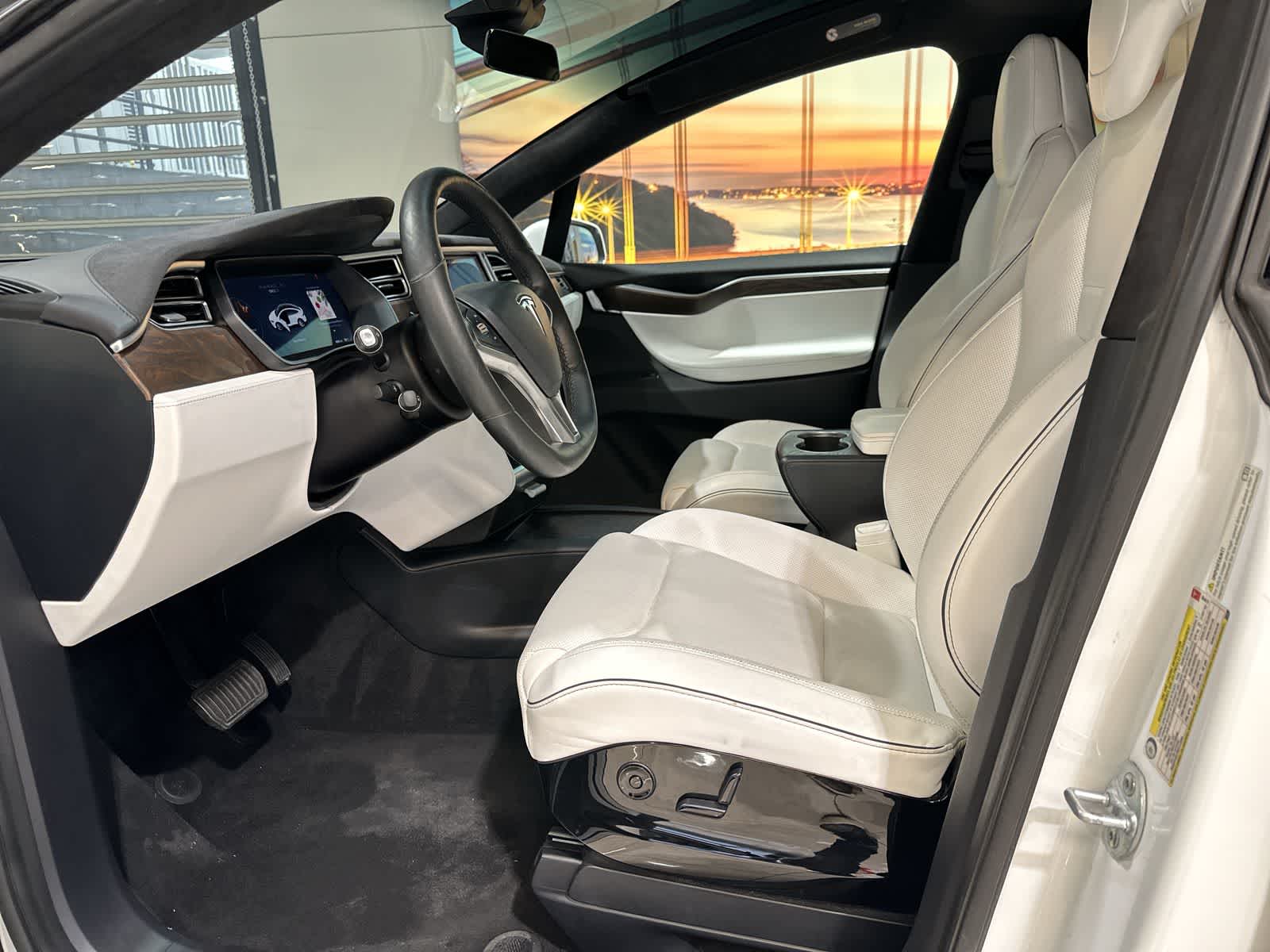 Thumbnail: 2016 Tesla Model X - 14