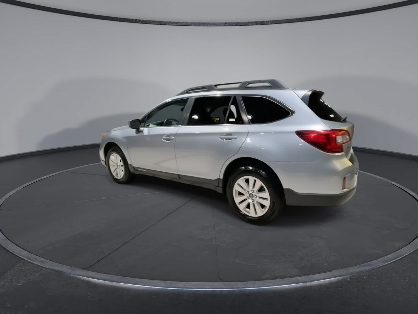 Thumbnail: 2015 Subaru Outback - 8