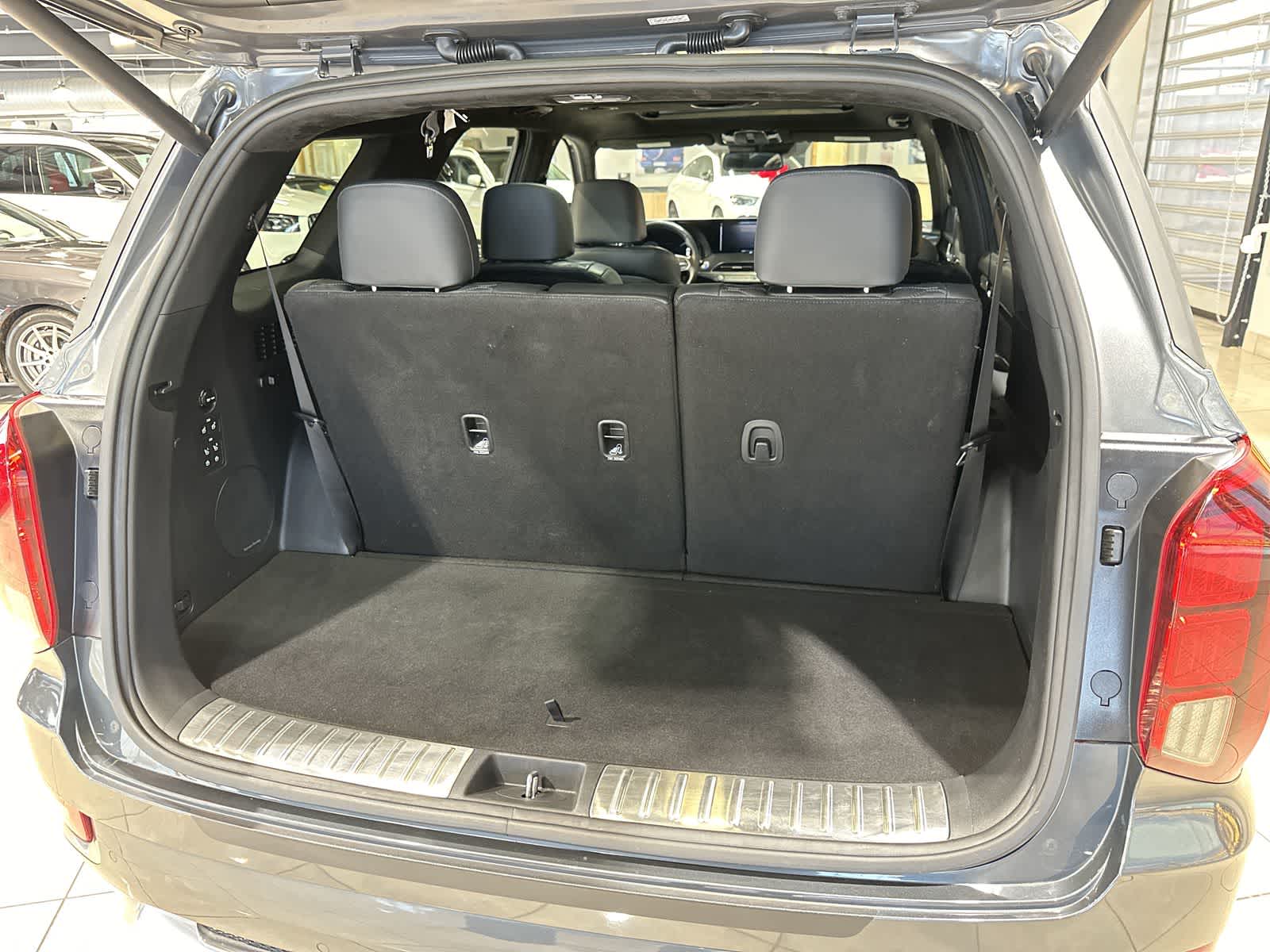 Thumbnail: 2022 Hyundai Palisade - 31