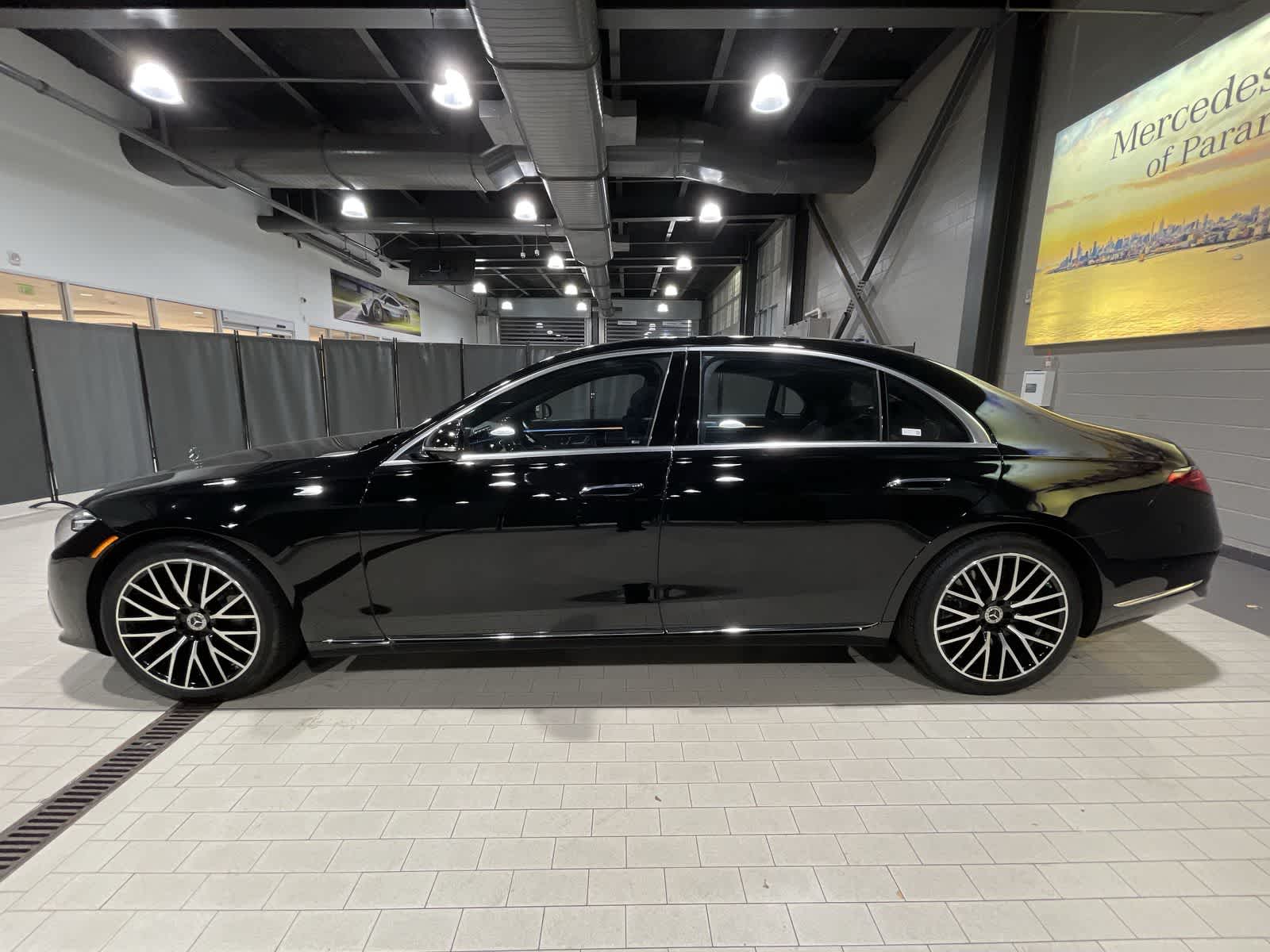 Thumbnail: 2023 Mercedes-Benz S-Class - 15