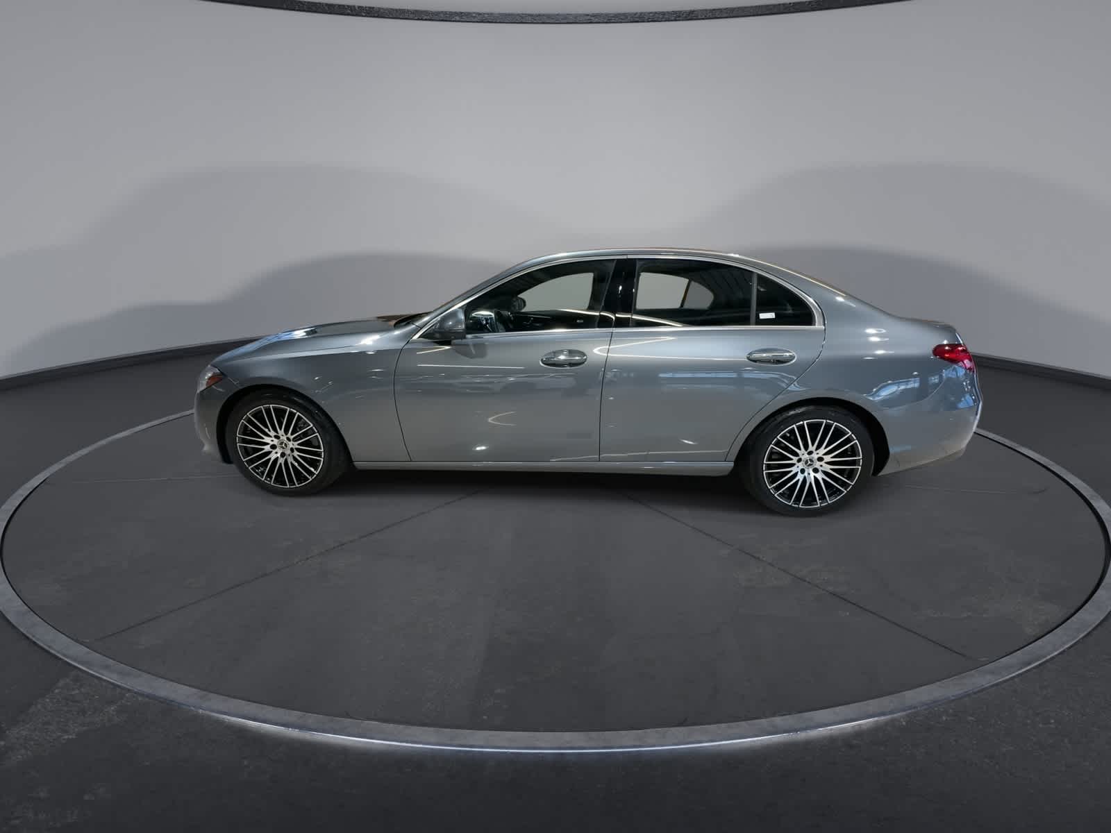 Thumbnail: 2023 Mercedes-Benz C-Class - 7